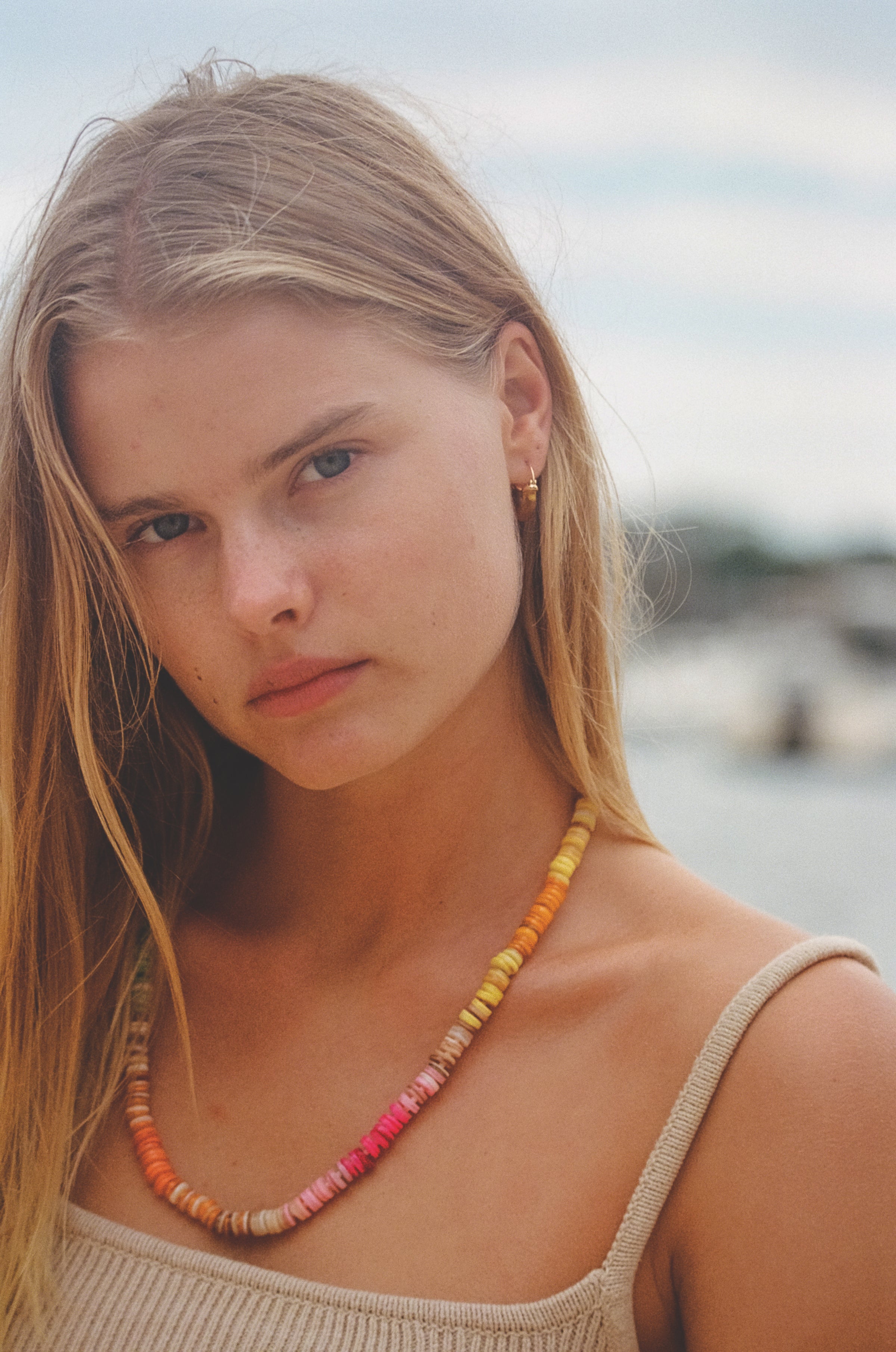 ANNI LU- Petit Swell Hoop - Amber