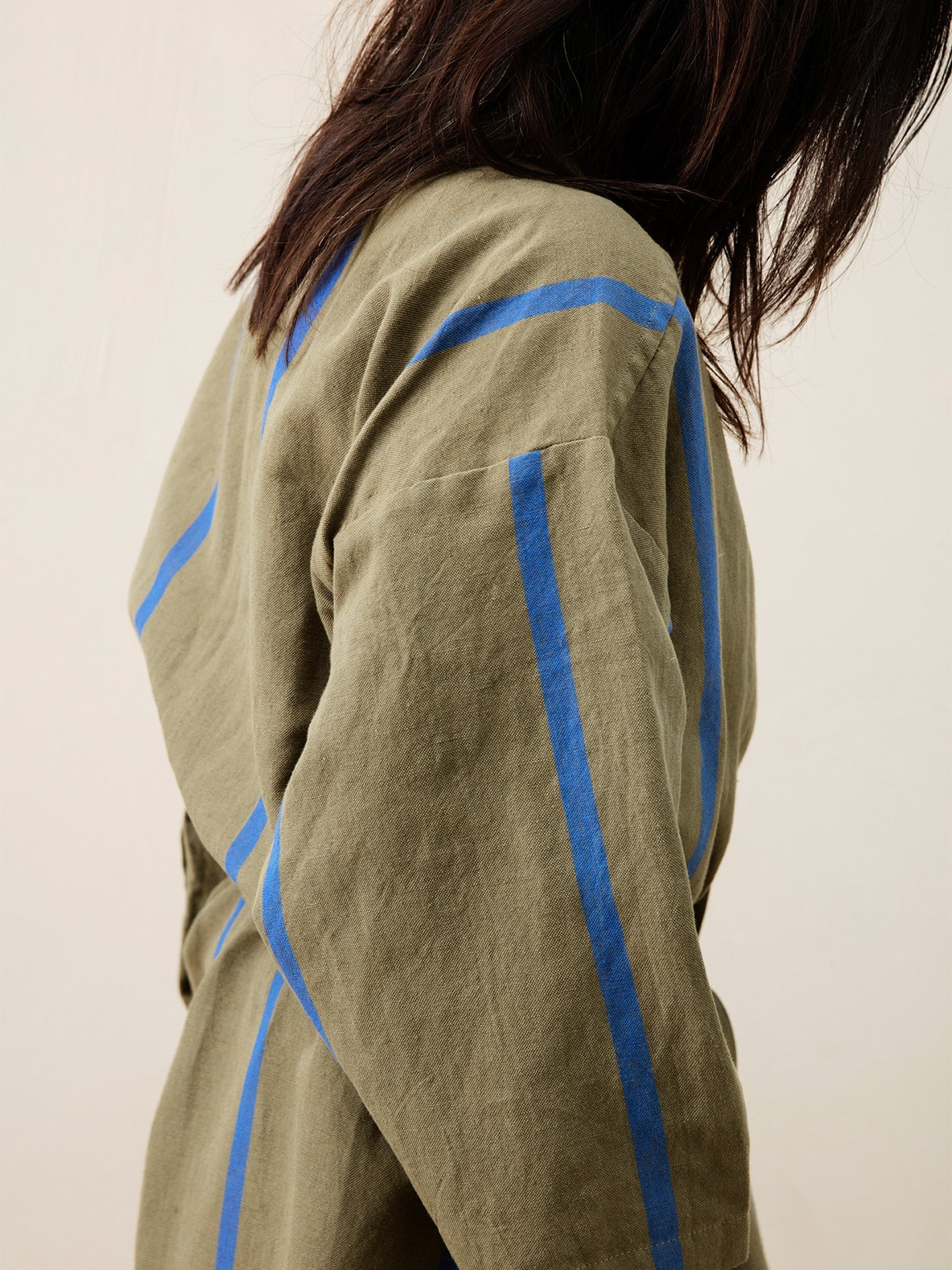 Ferm Living Field Robe - Olive/Bright Blue
