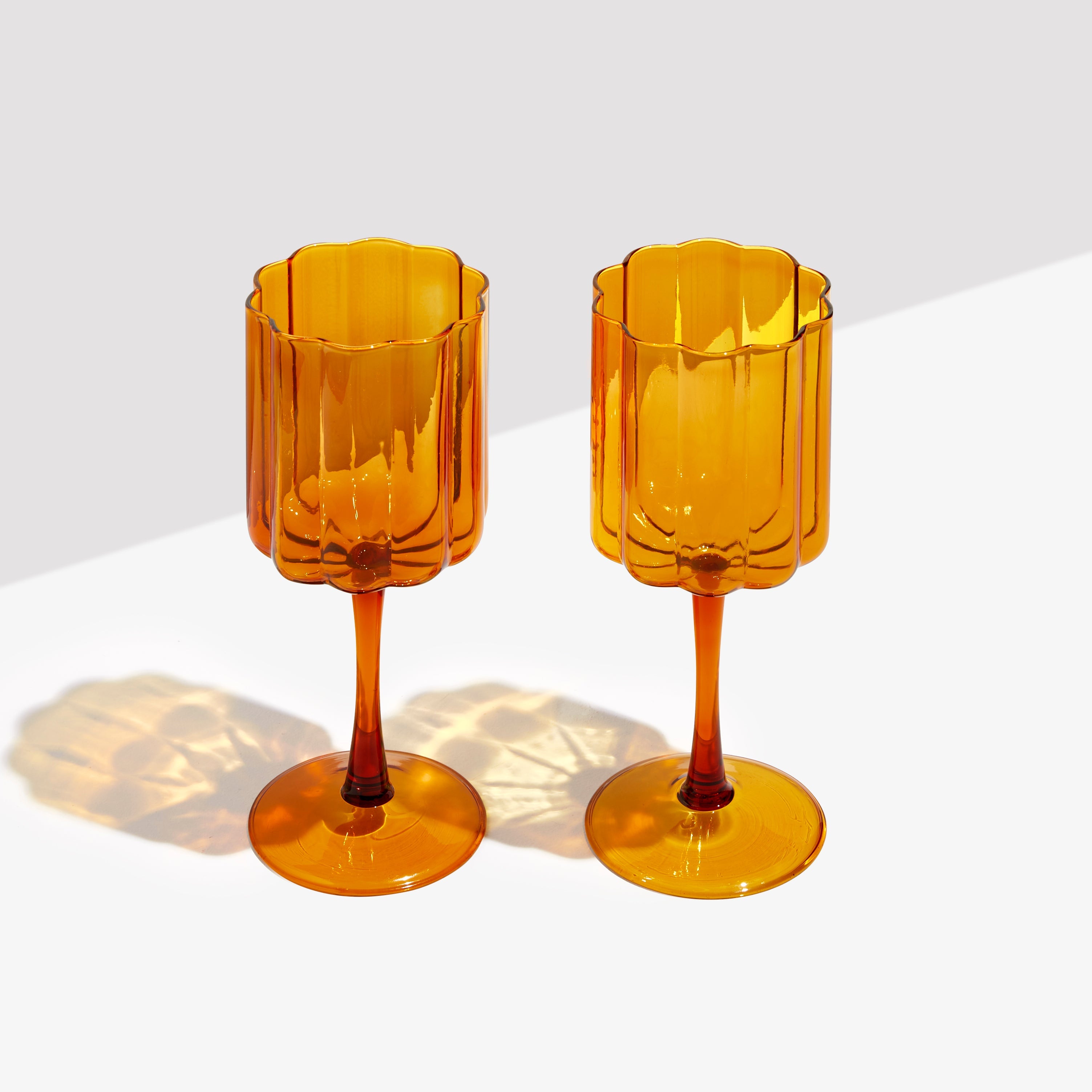 FAZEEK Two x Wave Wine Glasses - Amber