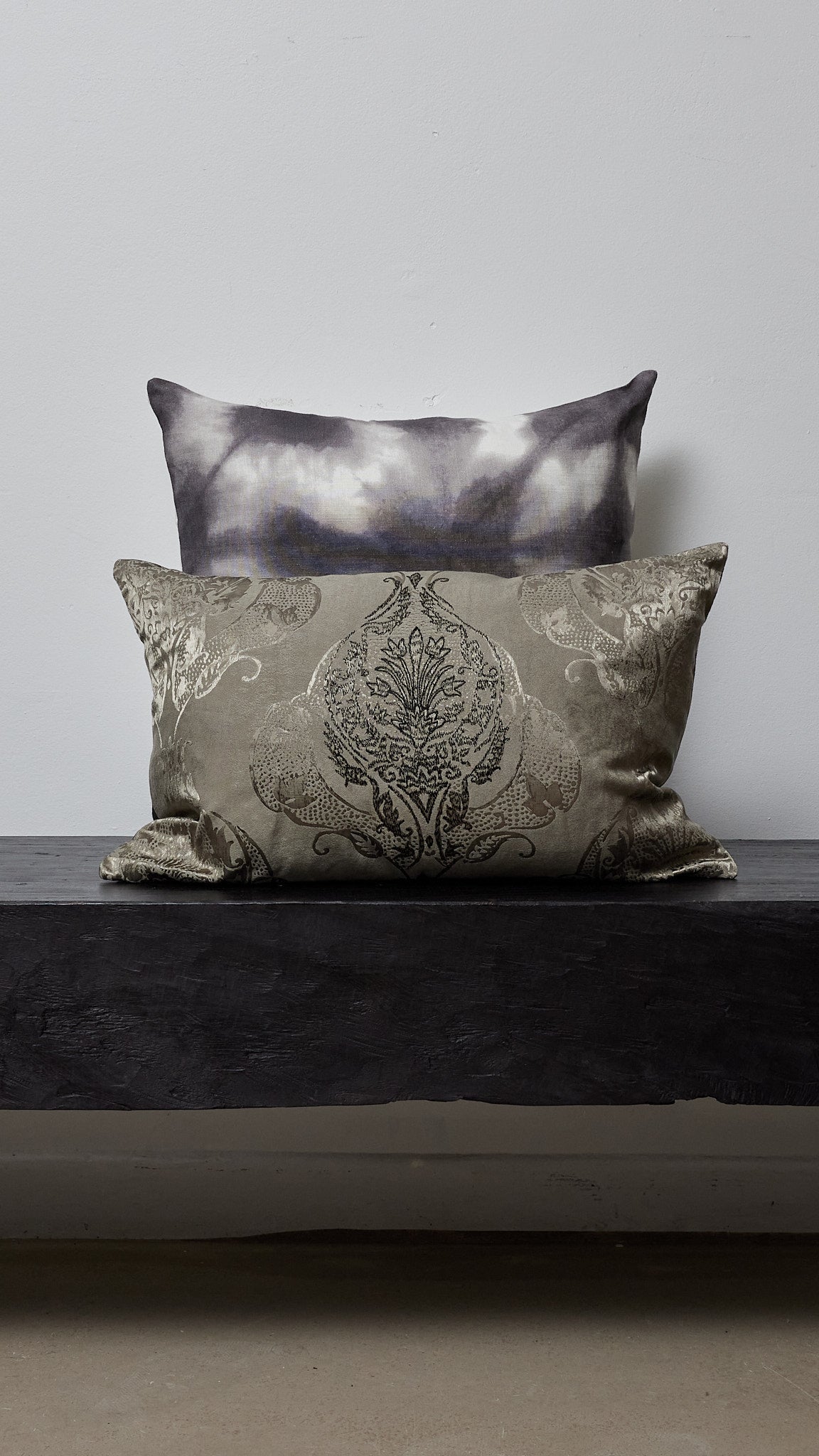Chauk cushion cover