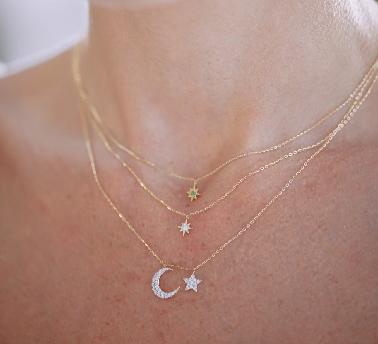 CONSTELLATE - ASTERIA One Only Moon & Star Necklace Yellow Gold