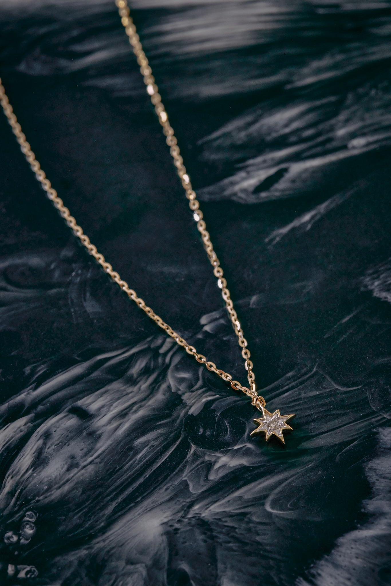 Constellate - Markus Aurelius 18ct Yellow Gold Single Star Diamond Necklace