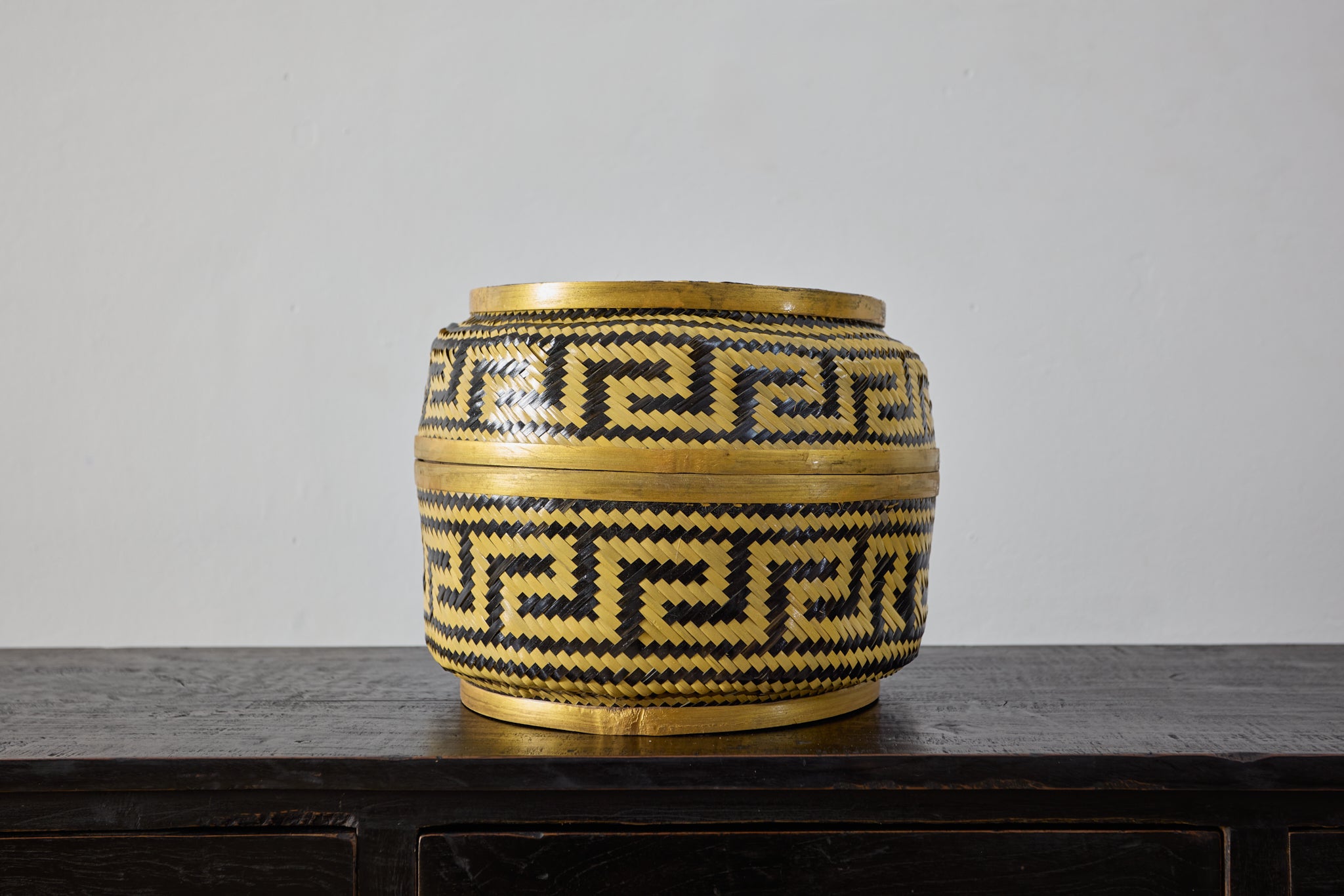KeBen woven lidded basket yellow BLK