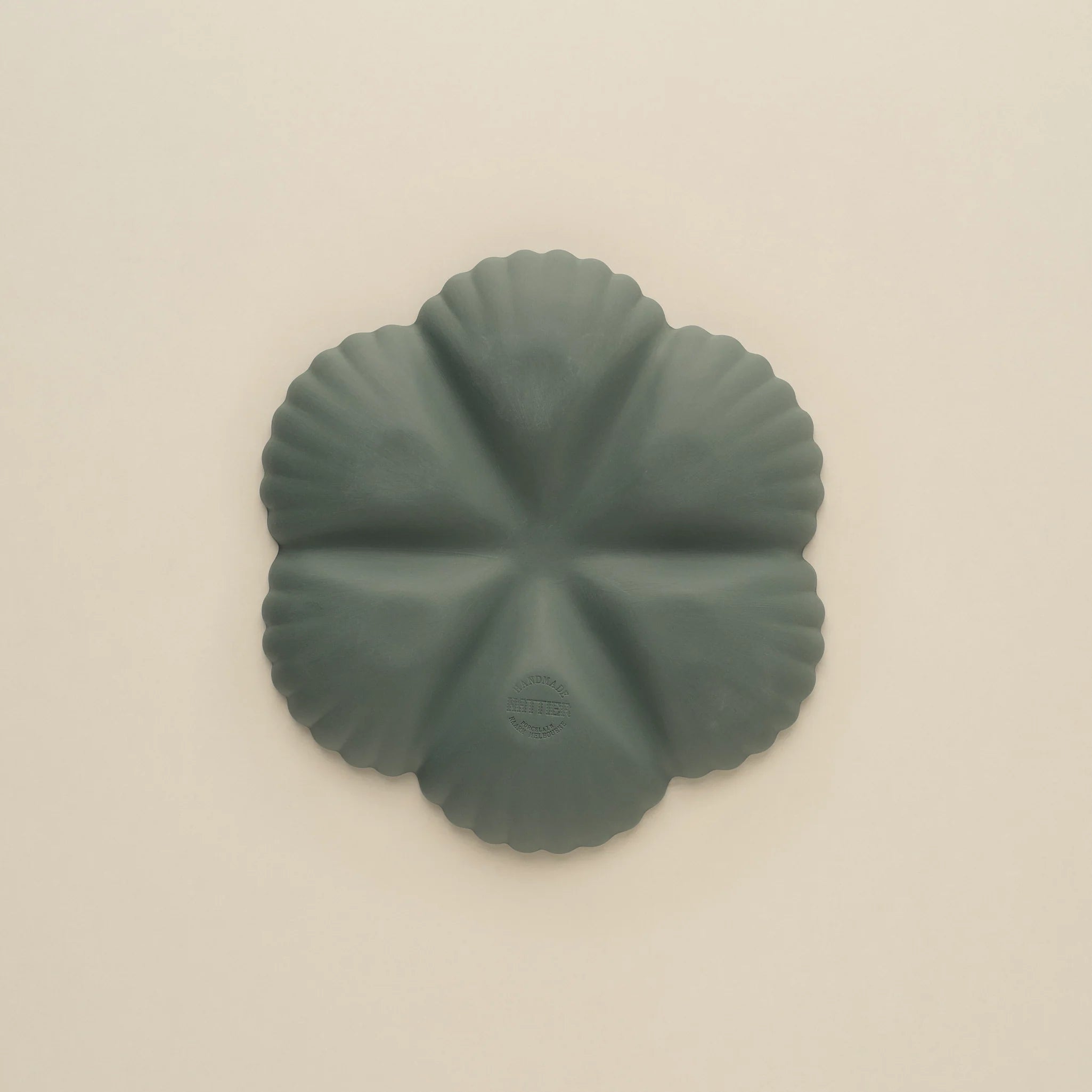 Nattier - Mother of Pearl Oyster Plate 1/2 Dozen - Dark Forest Green