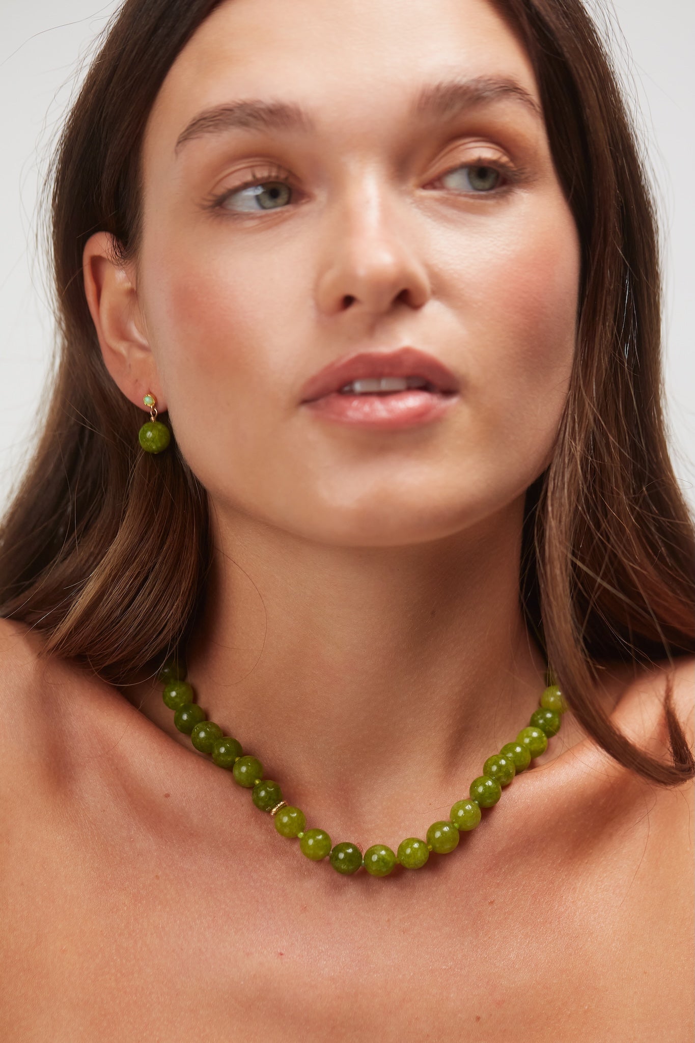 ANNI LU - Ball Necklace - Sage Green