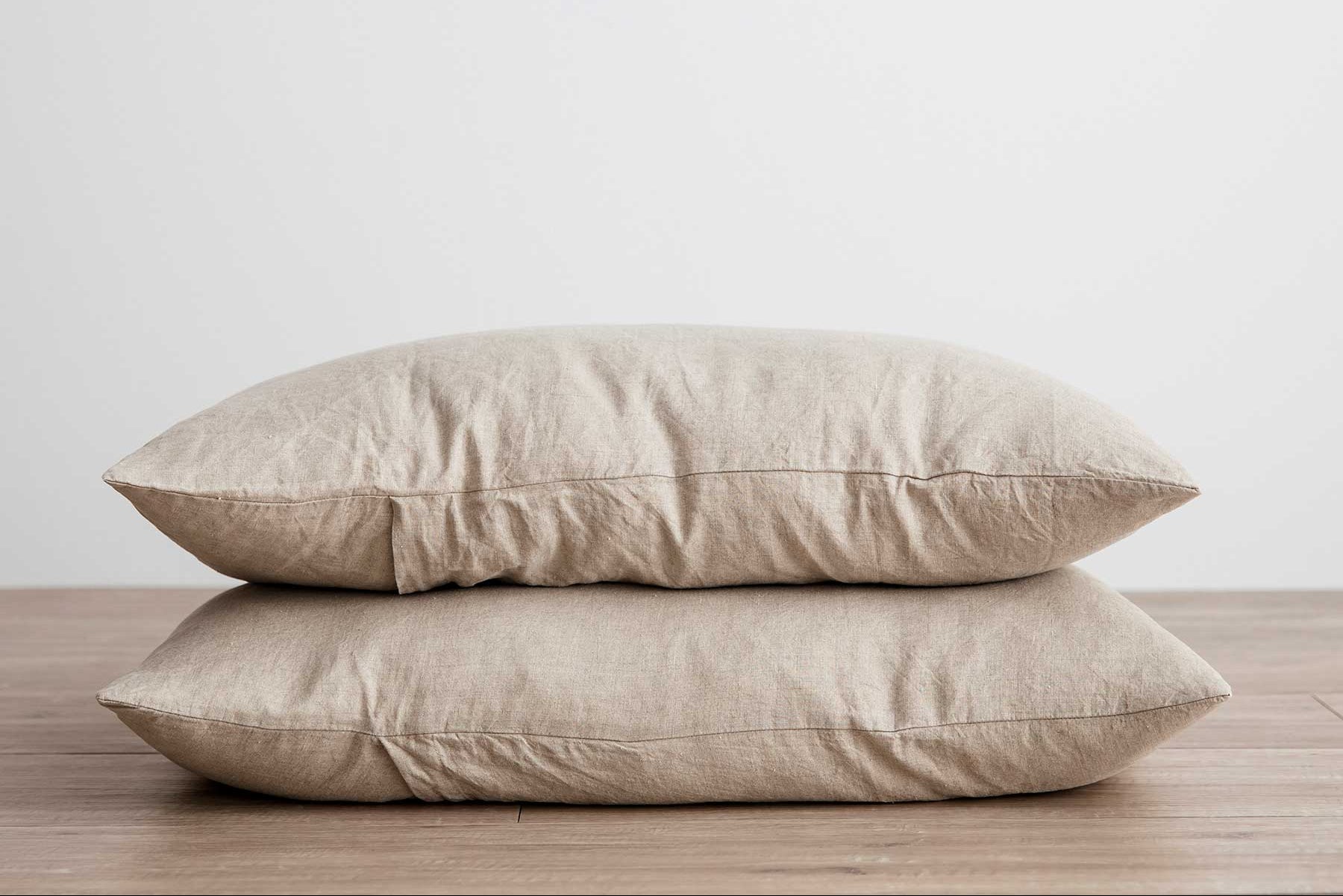 Cultiver - Set of 2 Linen Pillowcases - Natural