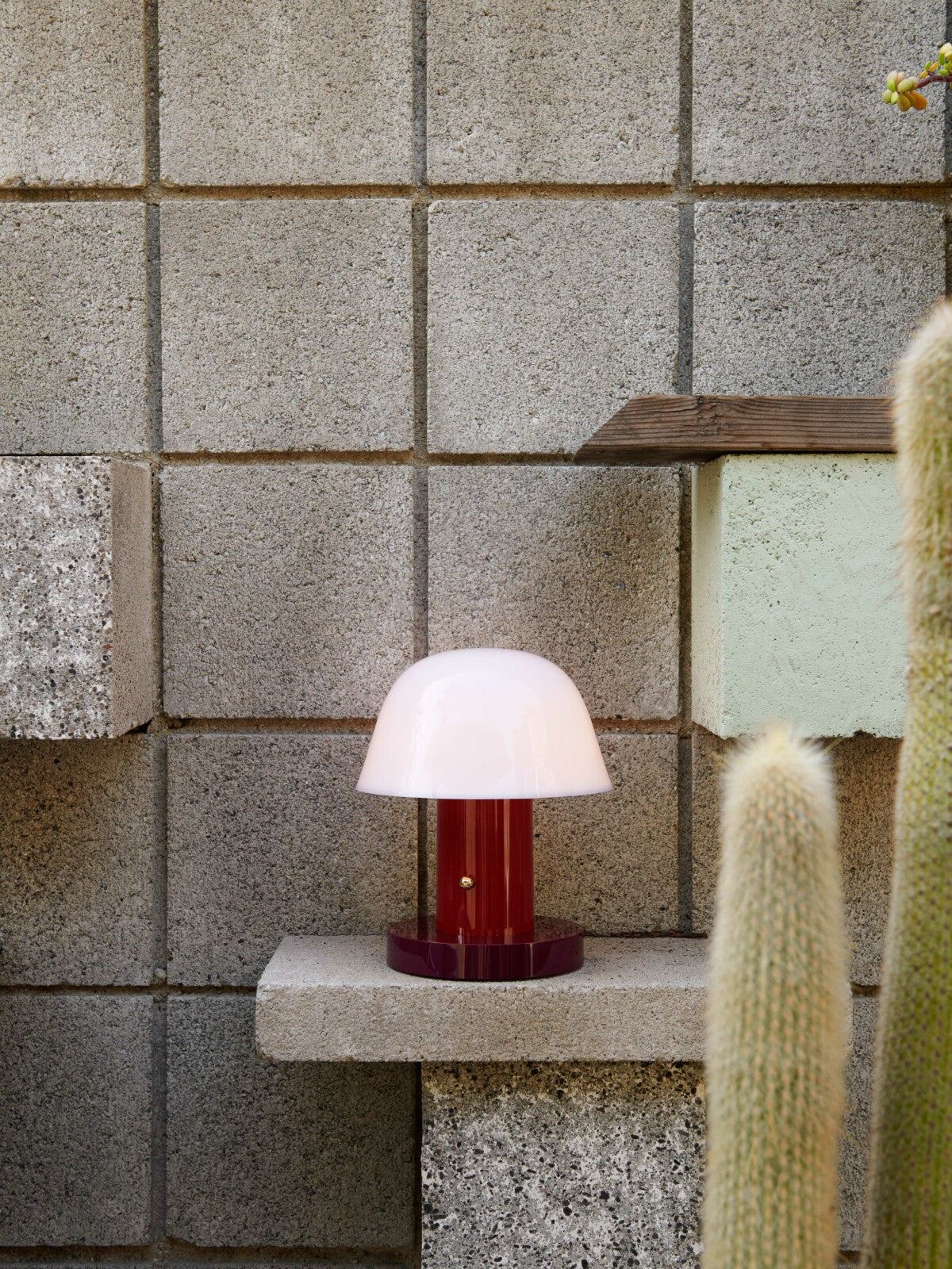 &Tradition - Setago JH27 2019 - Maroon & Grape