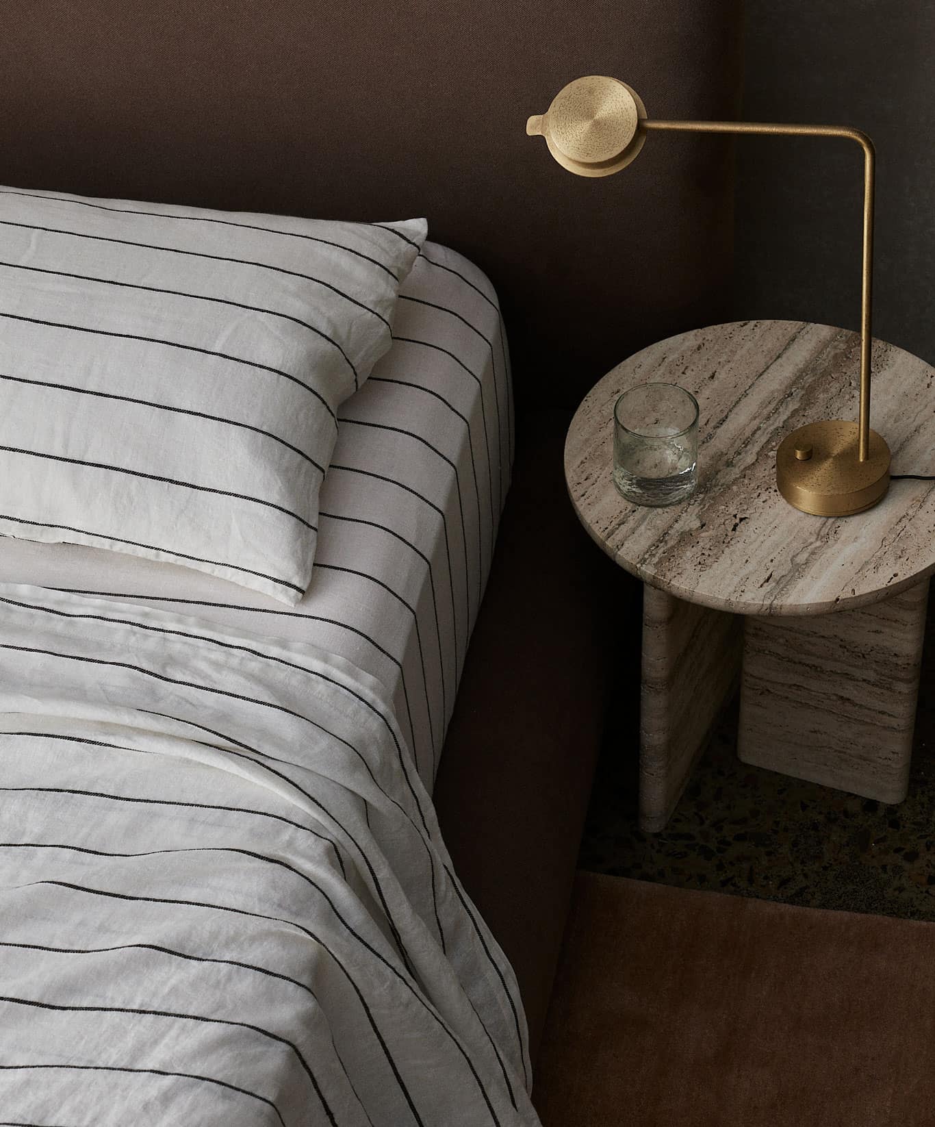 Cultiver - Linen Fitted Sheet - Truffle Stripe - Queen