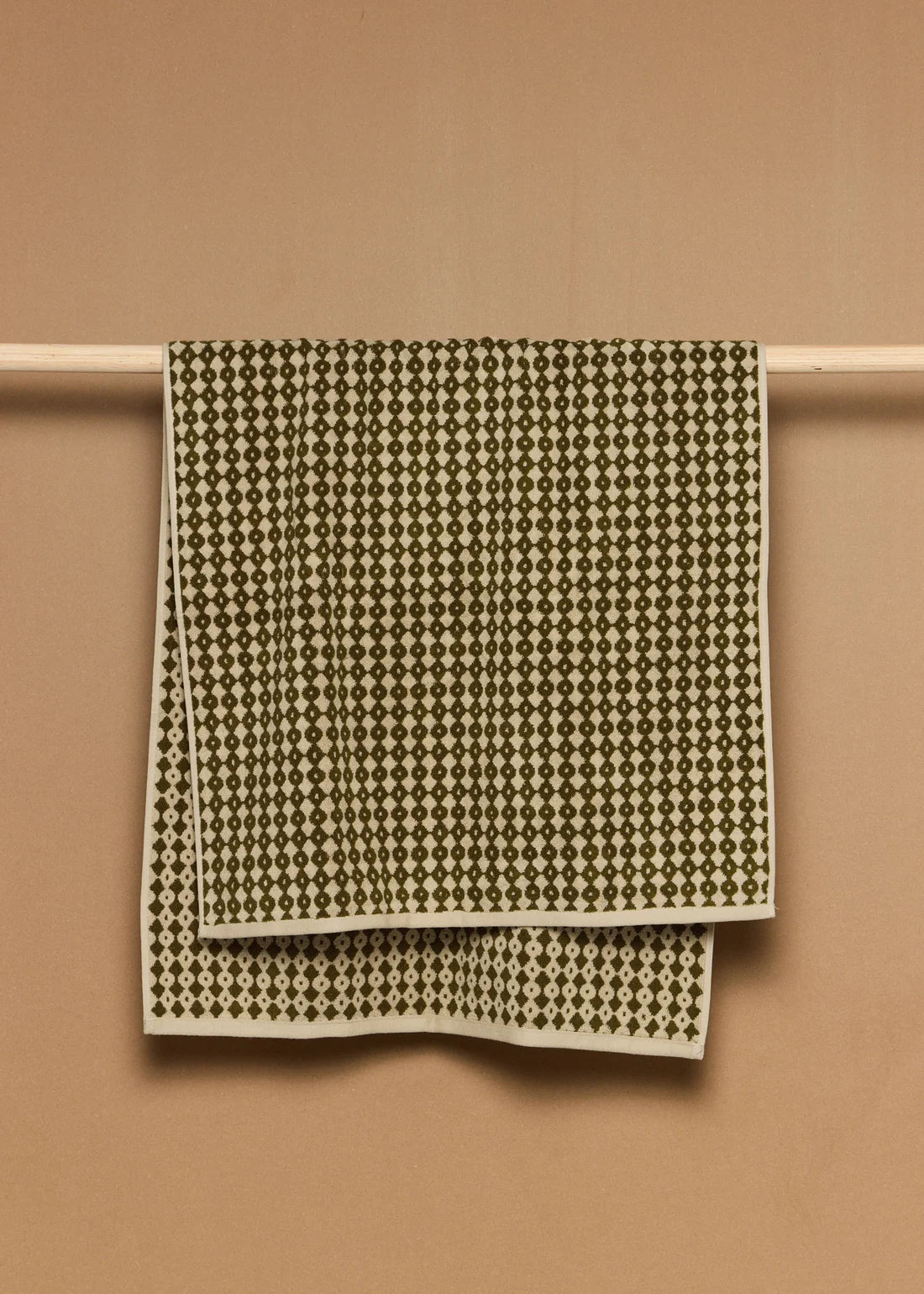 Autumn Sonata - Hanna Bath Towel