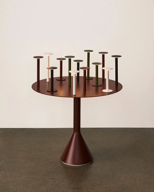 HAY - Palissade Cone Table 90cm - Iron Red