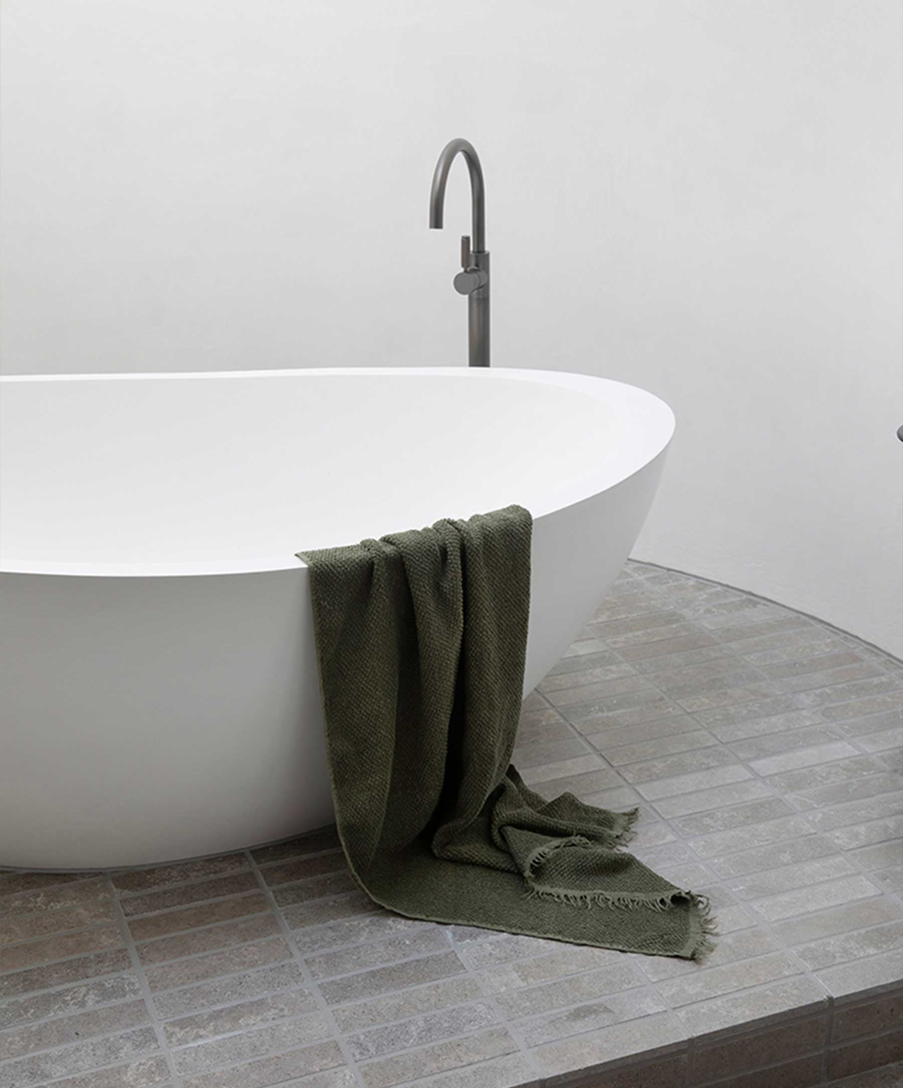 Cultiver Pure Linen Bath Towel - Forest