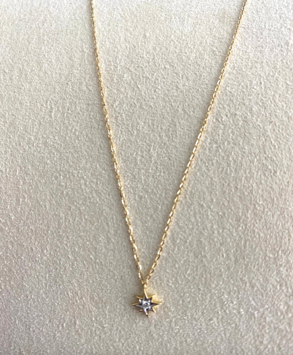 Constellate - Markus Aurelius 18ct Yellow Gold Single Star Diamond Necklace