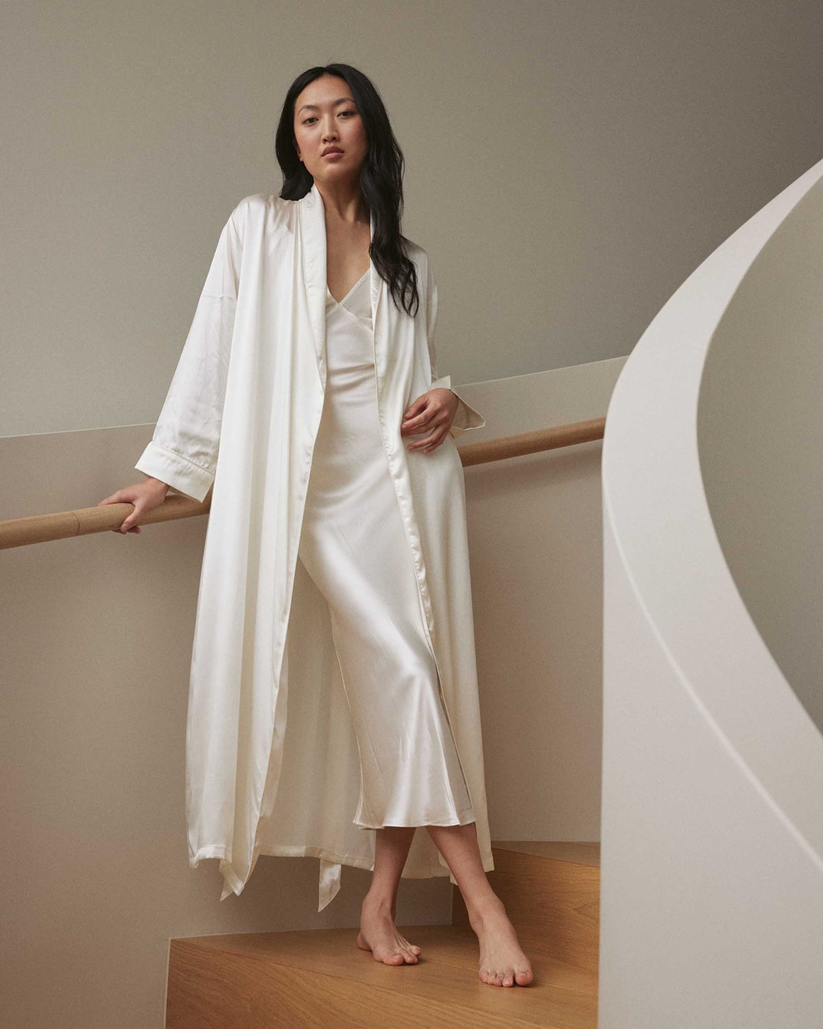 Cultiver - Silk Robe - Ivory M/L