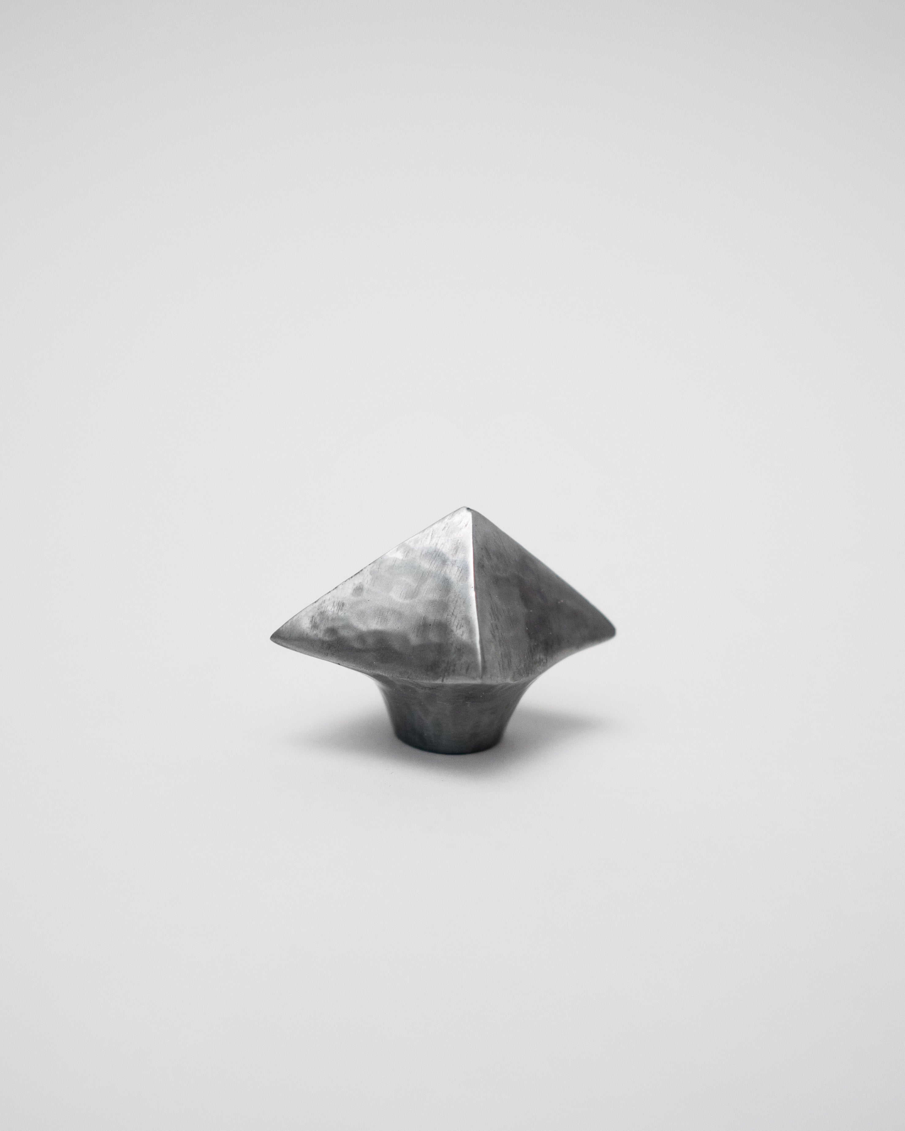 Hein Studio - Villum Knob - Zinc