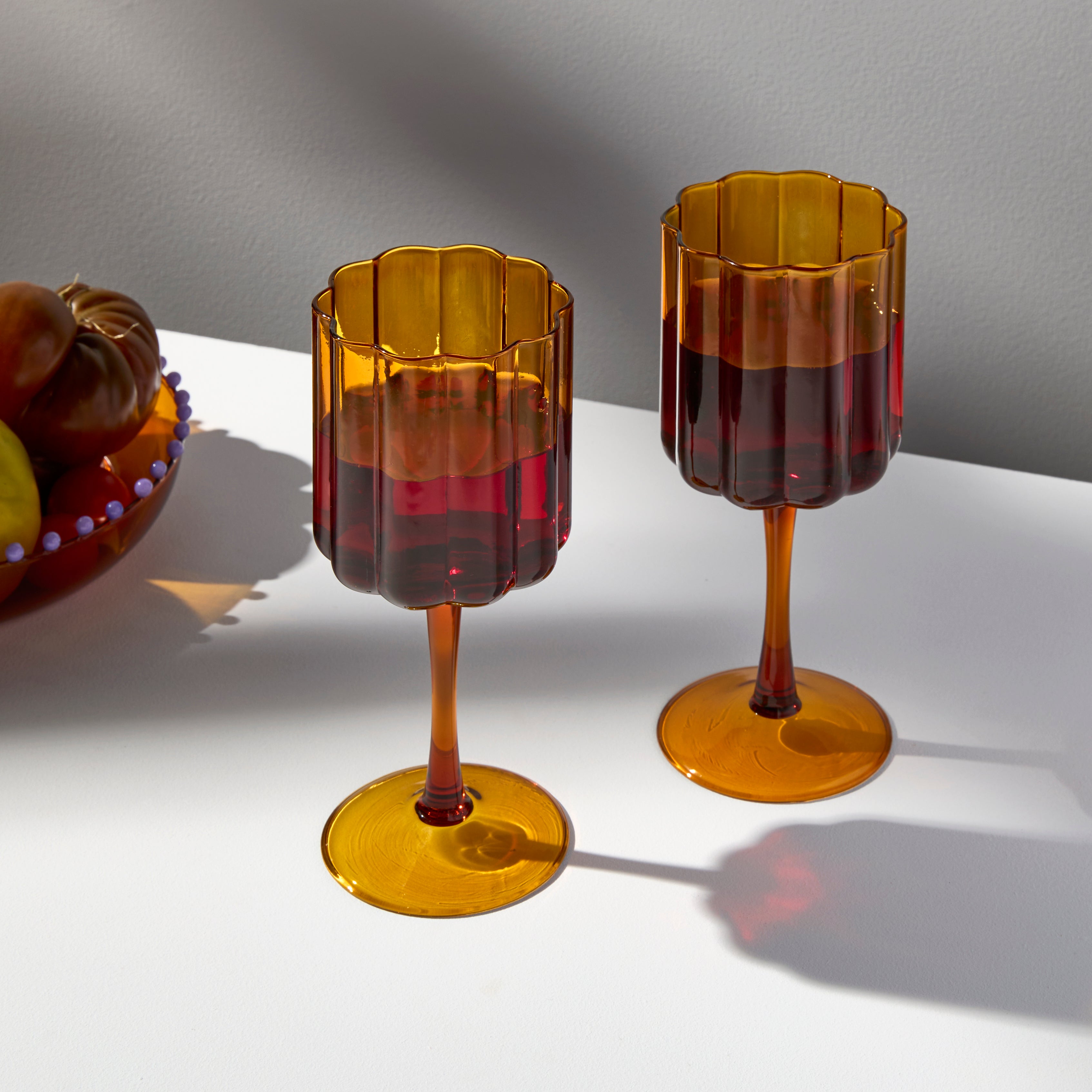 FAZEEK Two x Wave Wine Glasses - Amber