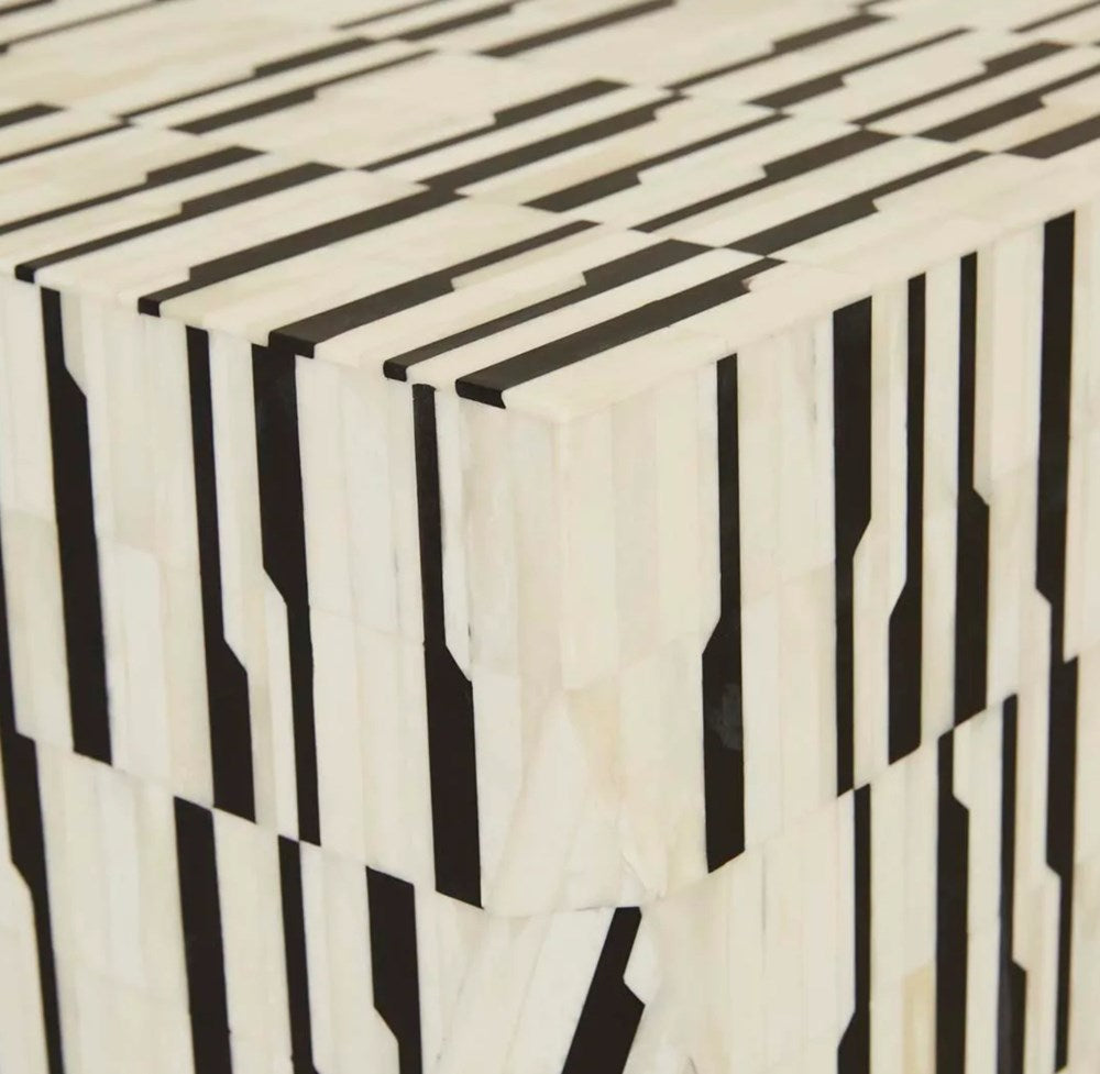 Stripe Horn Gift Box
