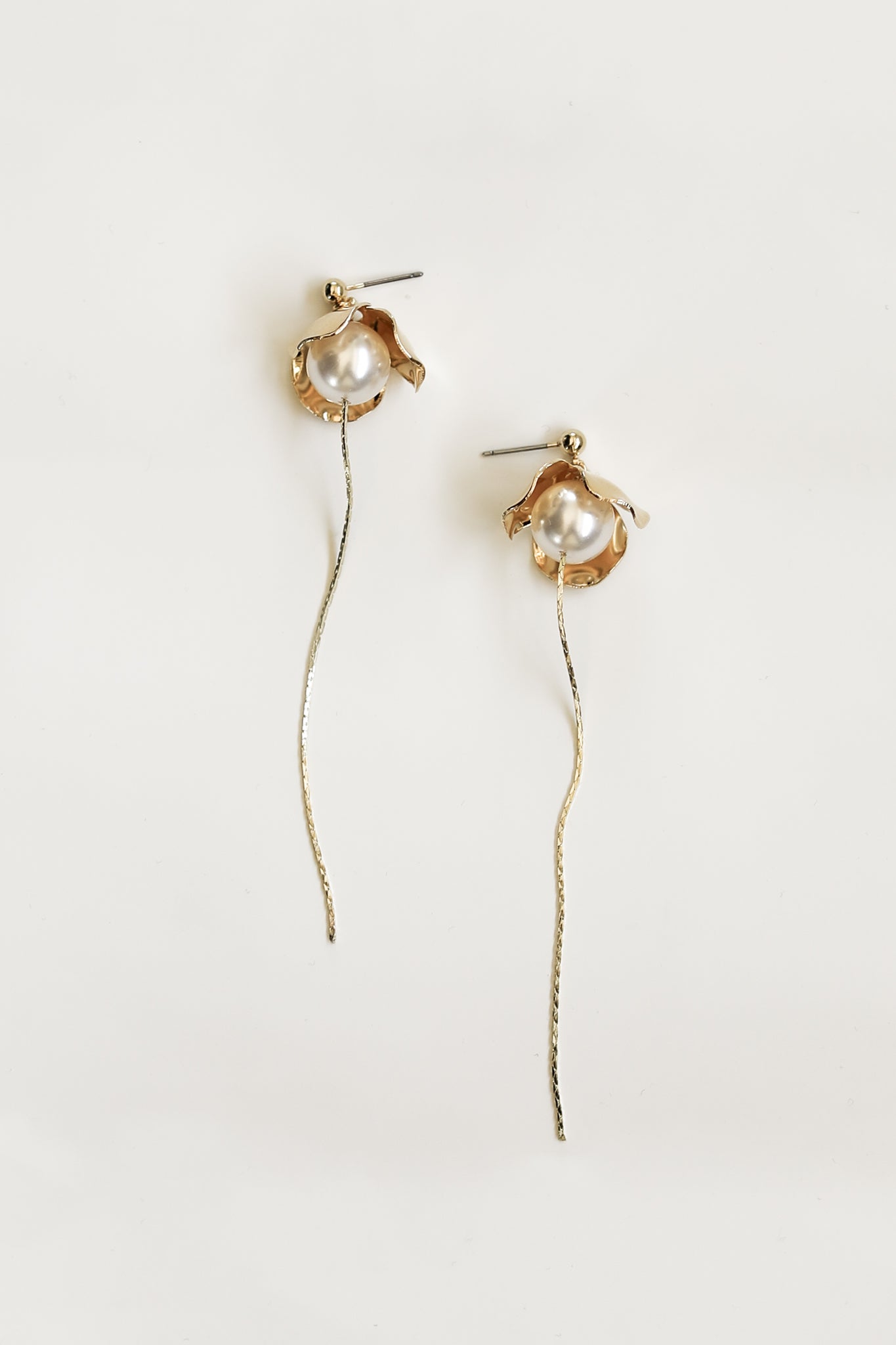 A.B Ellie Bardot Pearl Strand Earrings - Post