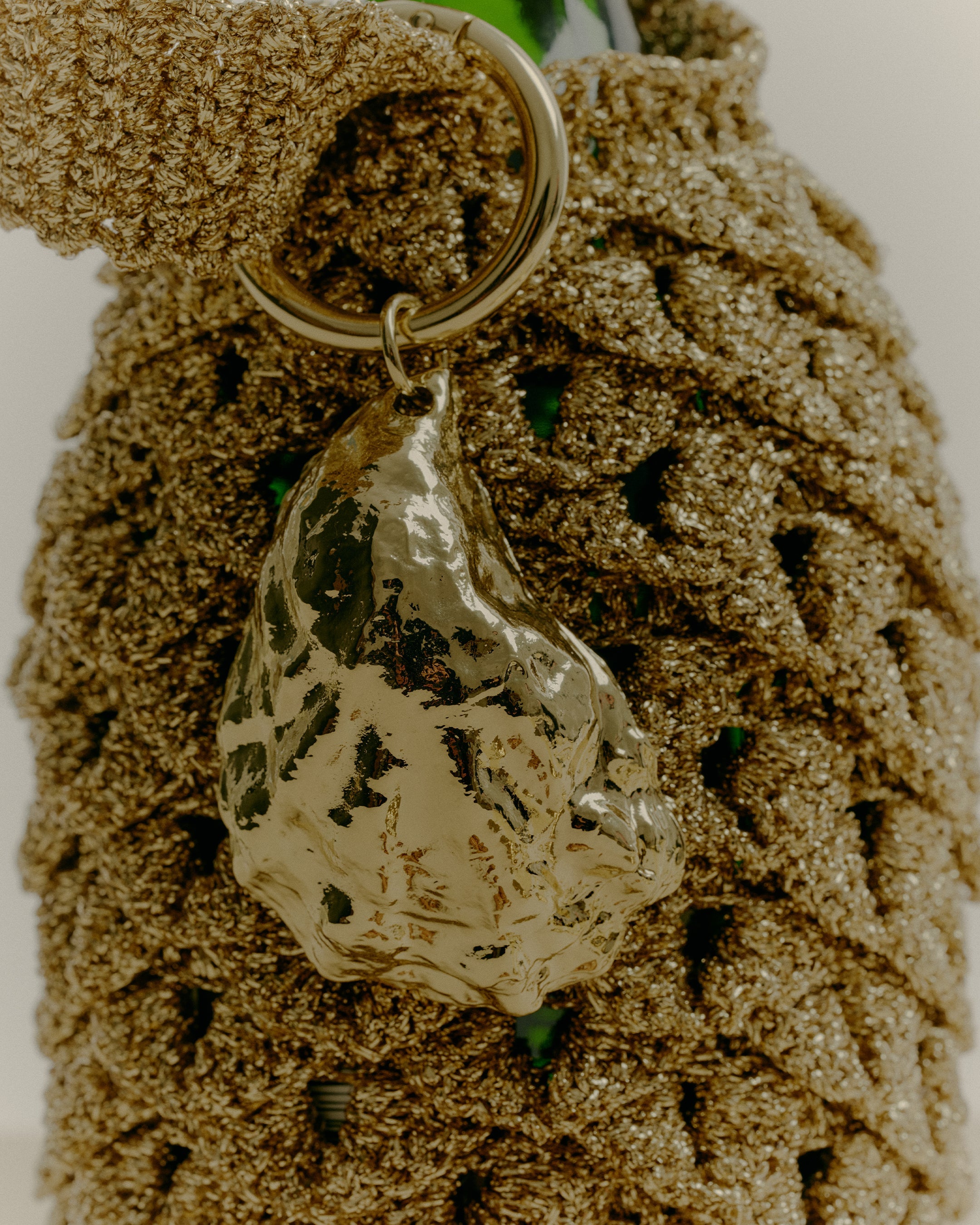 Corey Ashford - Oyster Keyring - Gold