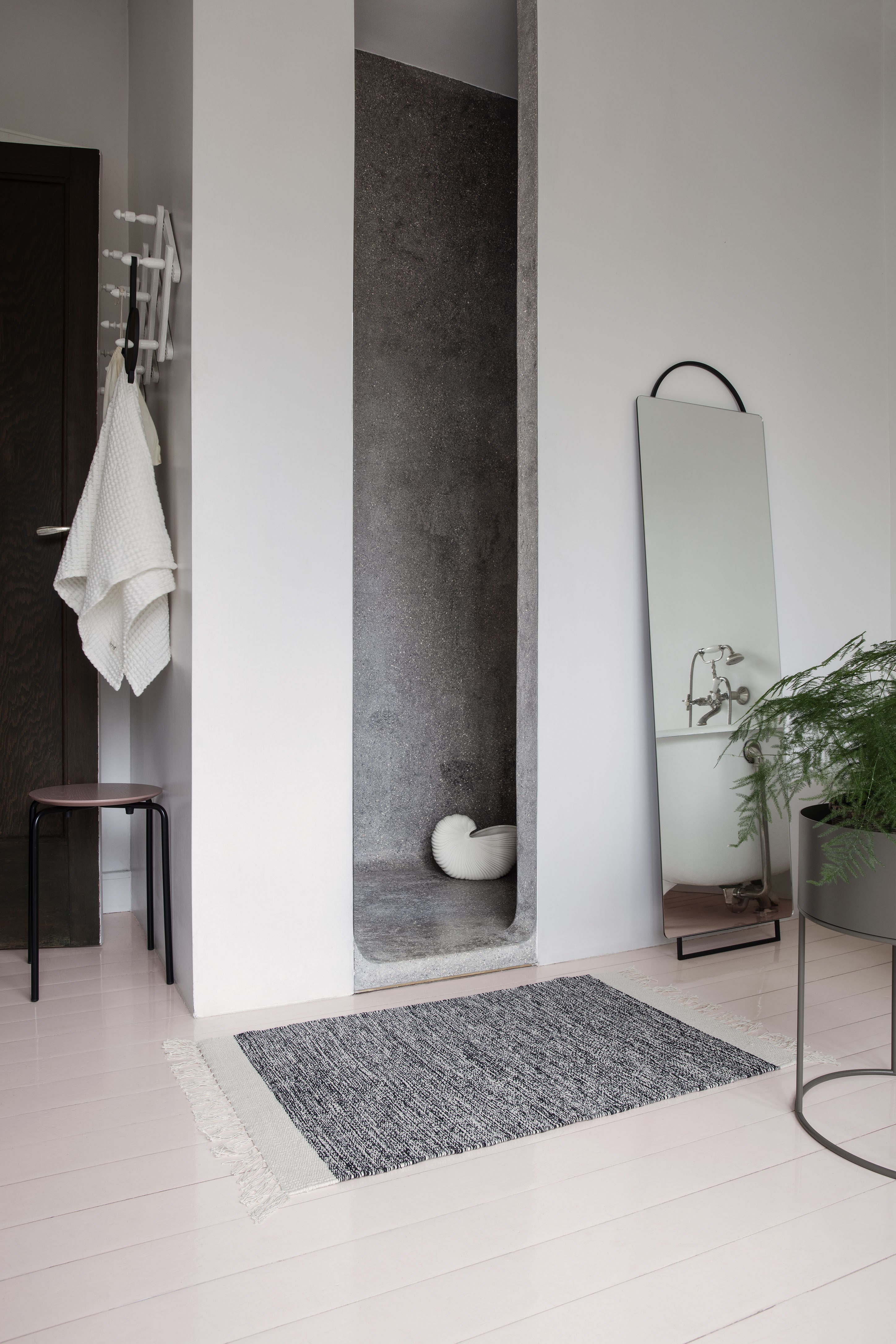 Ferm Living - Adorn Mirror - Black