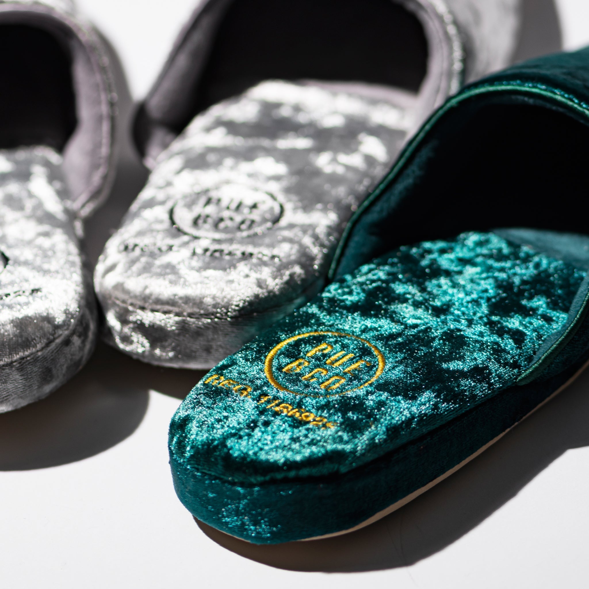 Puebco - Velvet Slipper Green - Small
