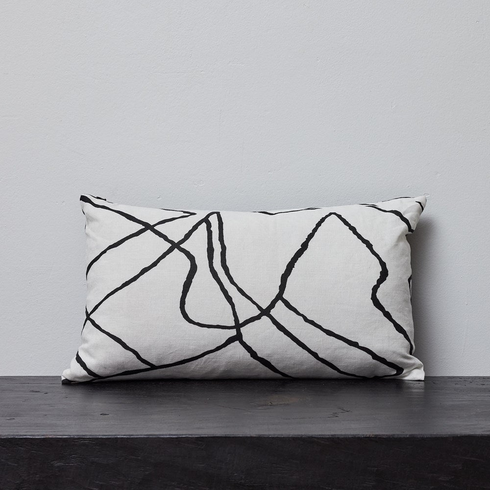 Maji cushion cover