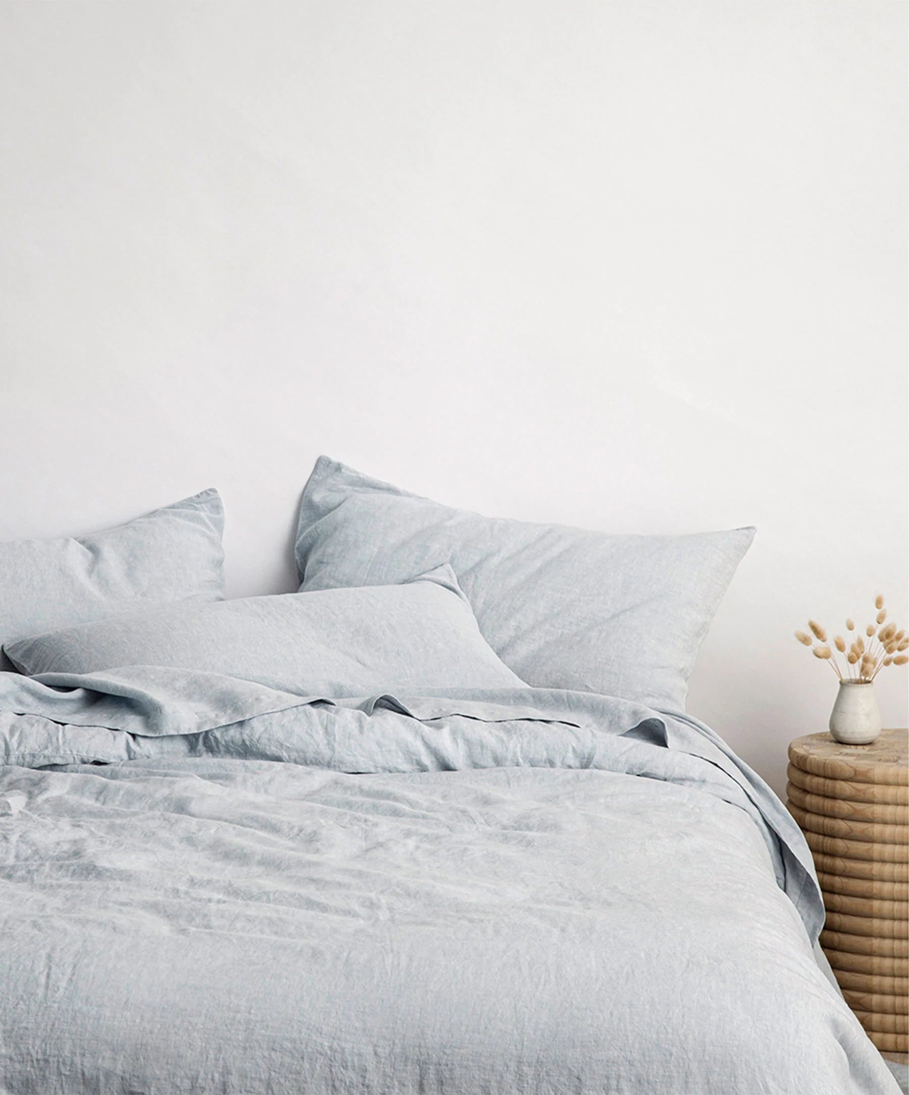 Cultiver - Linen Flat Sheet with Border - Sky Queen/King