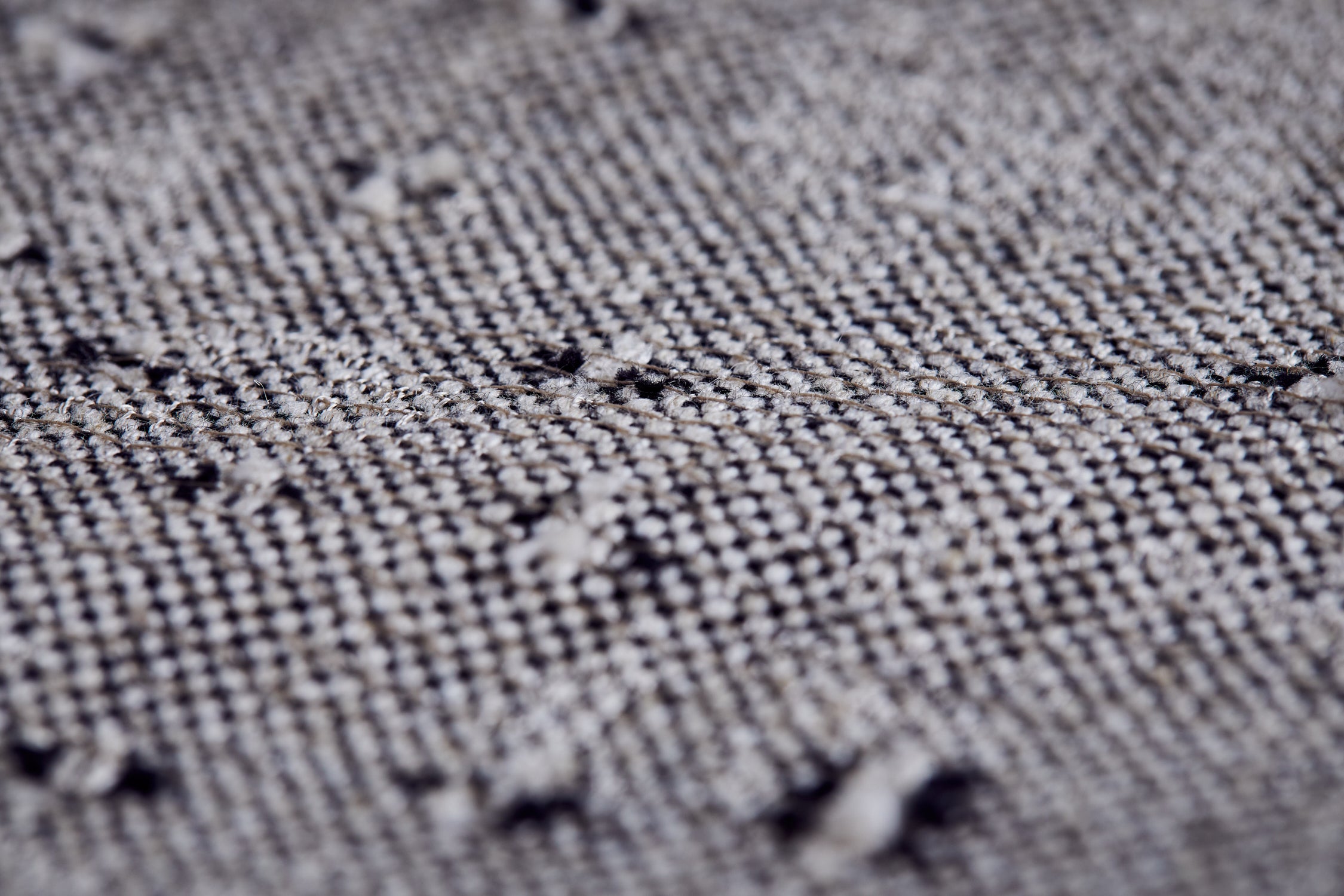 Strapatta linen cushion - Charcoal