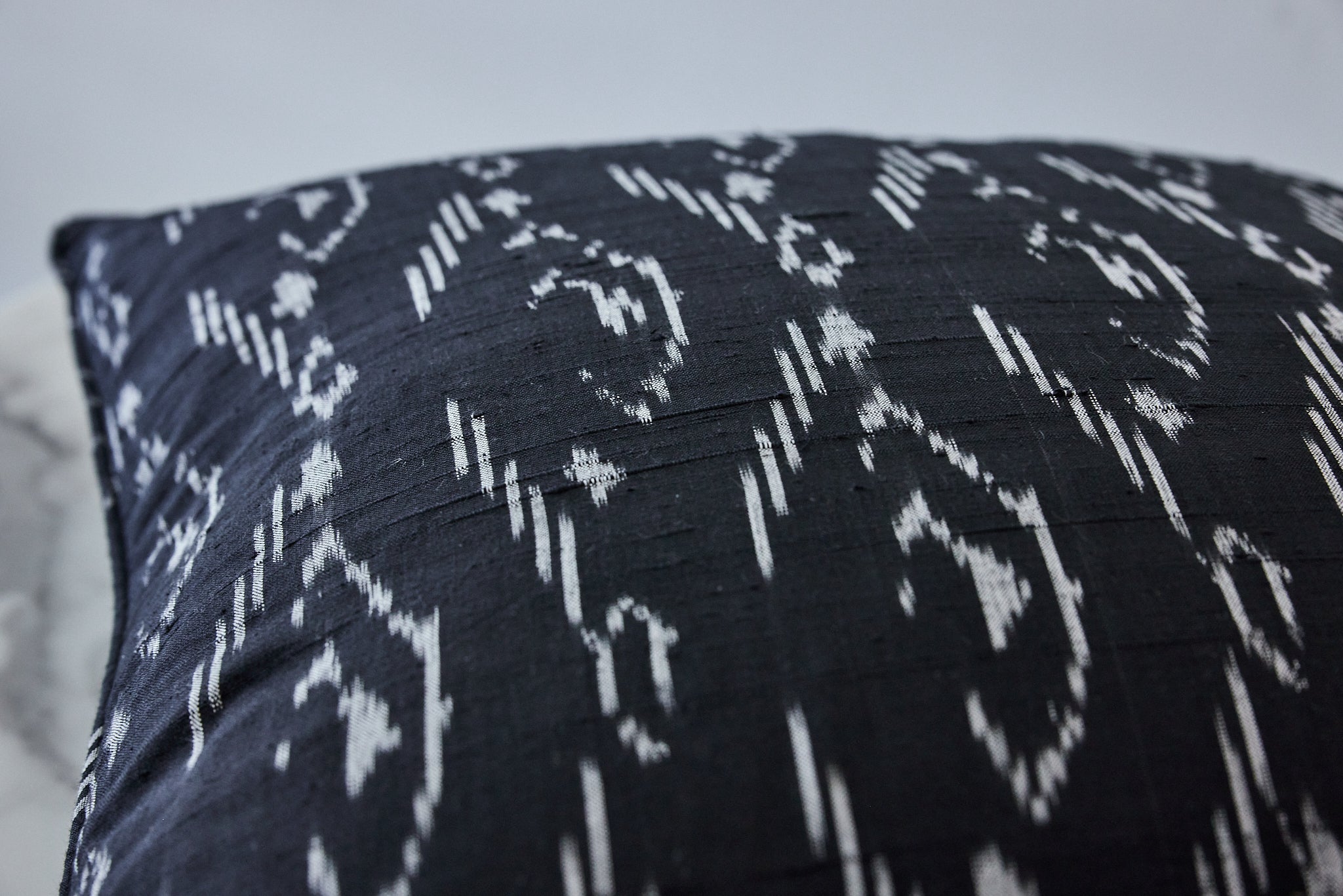 Ikat 1