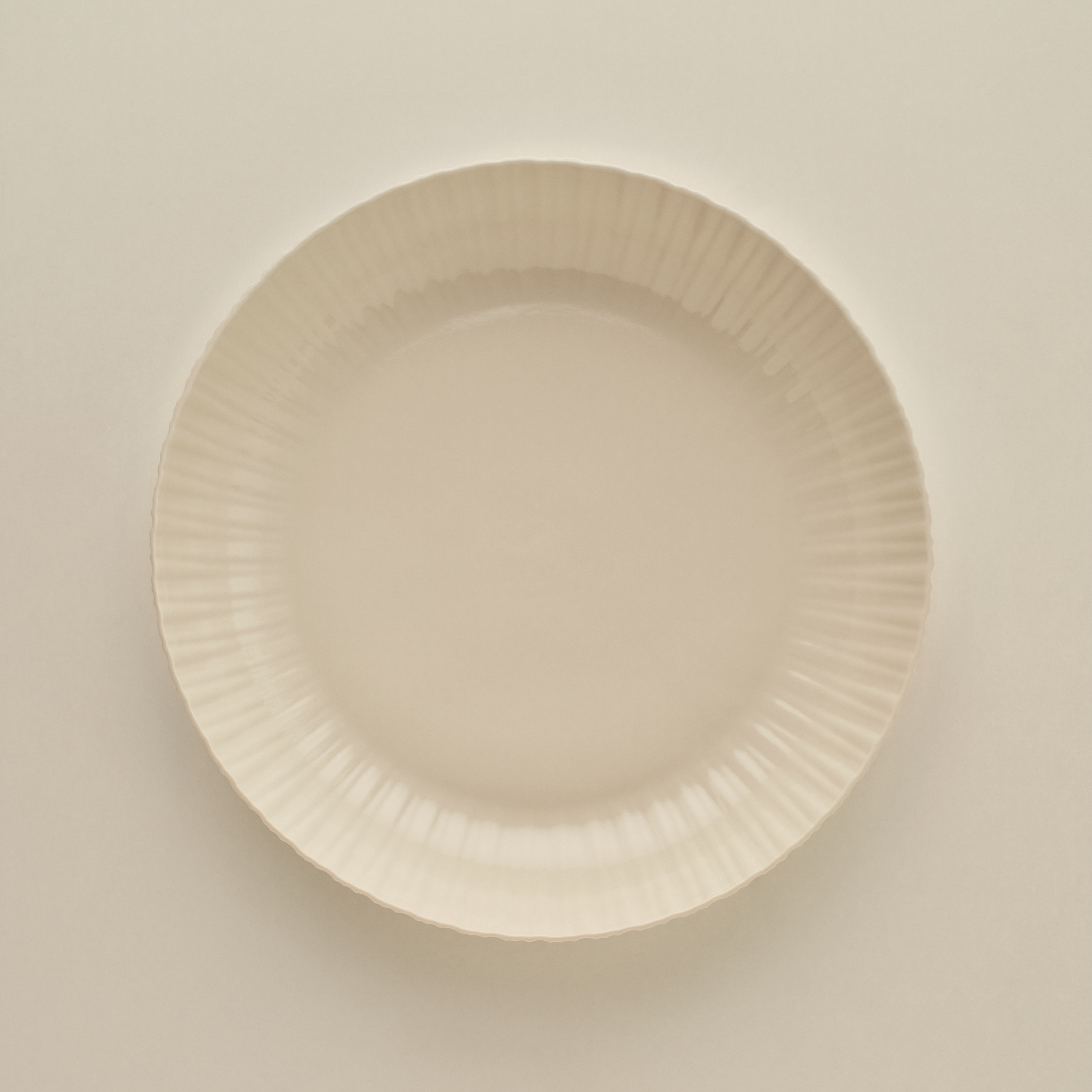 Nattier - Friends with Salad Bowl - Natural White
