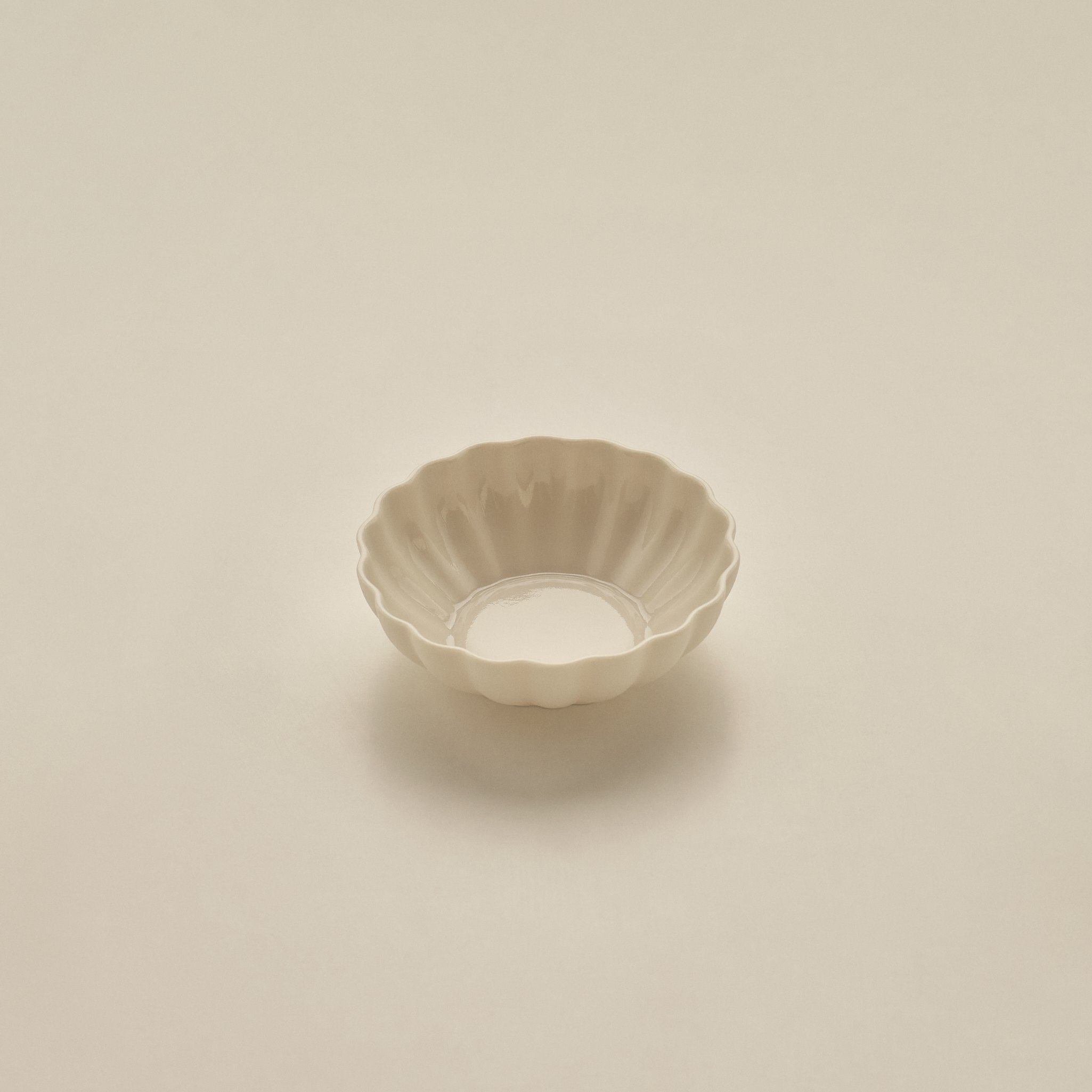 Nattier - Extra Small Fern Nesting Bowl 10cm - Natural White