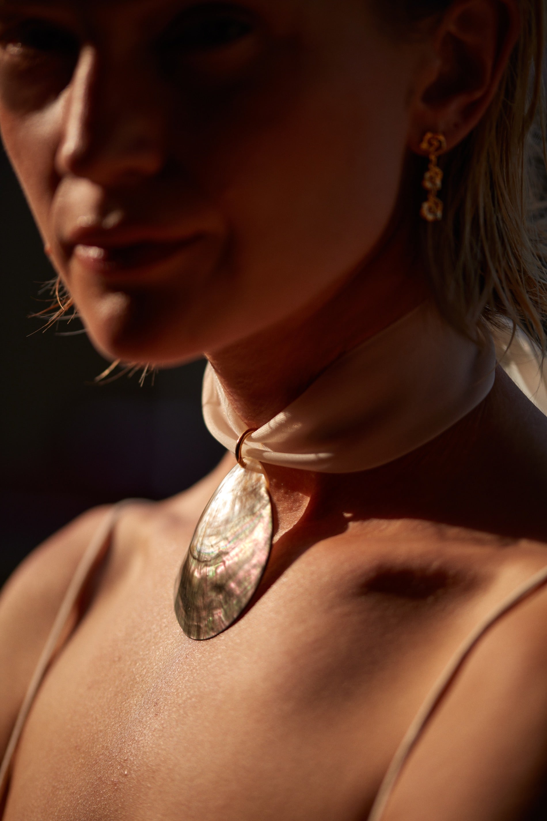 ANNI LU - Triple Sun Earrings
