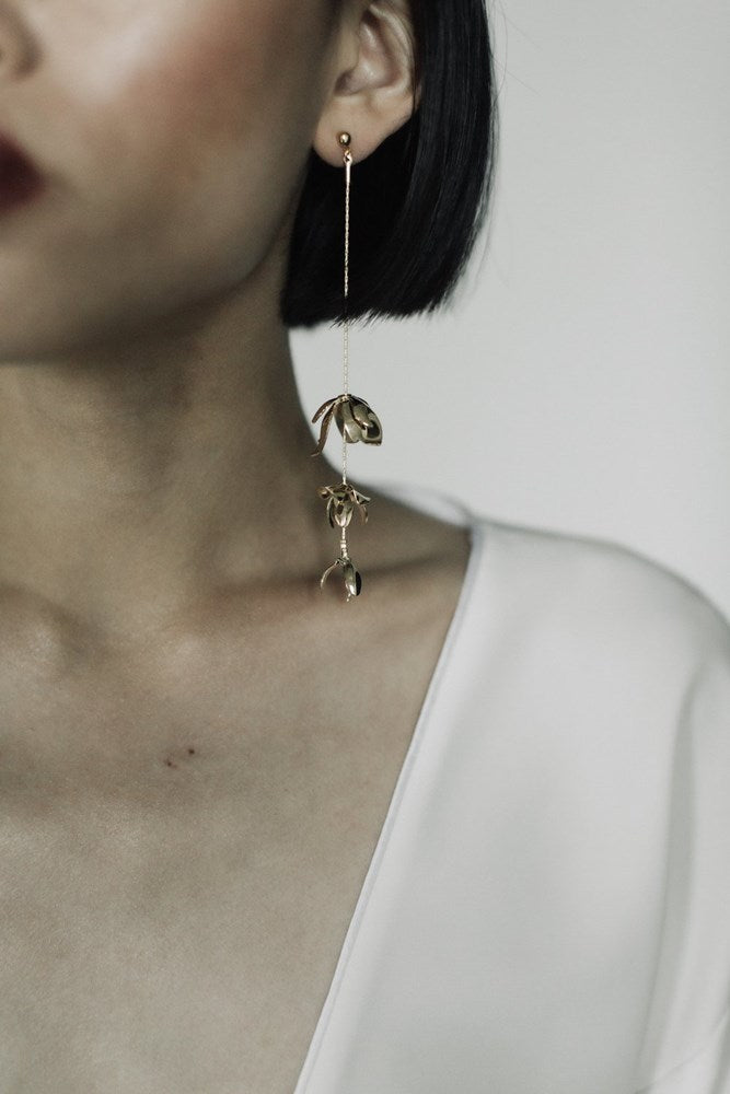 A.B Ellie - MAGNOLIA STRAND EARRINGS