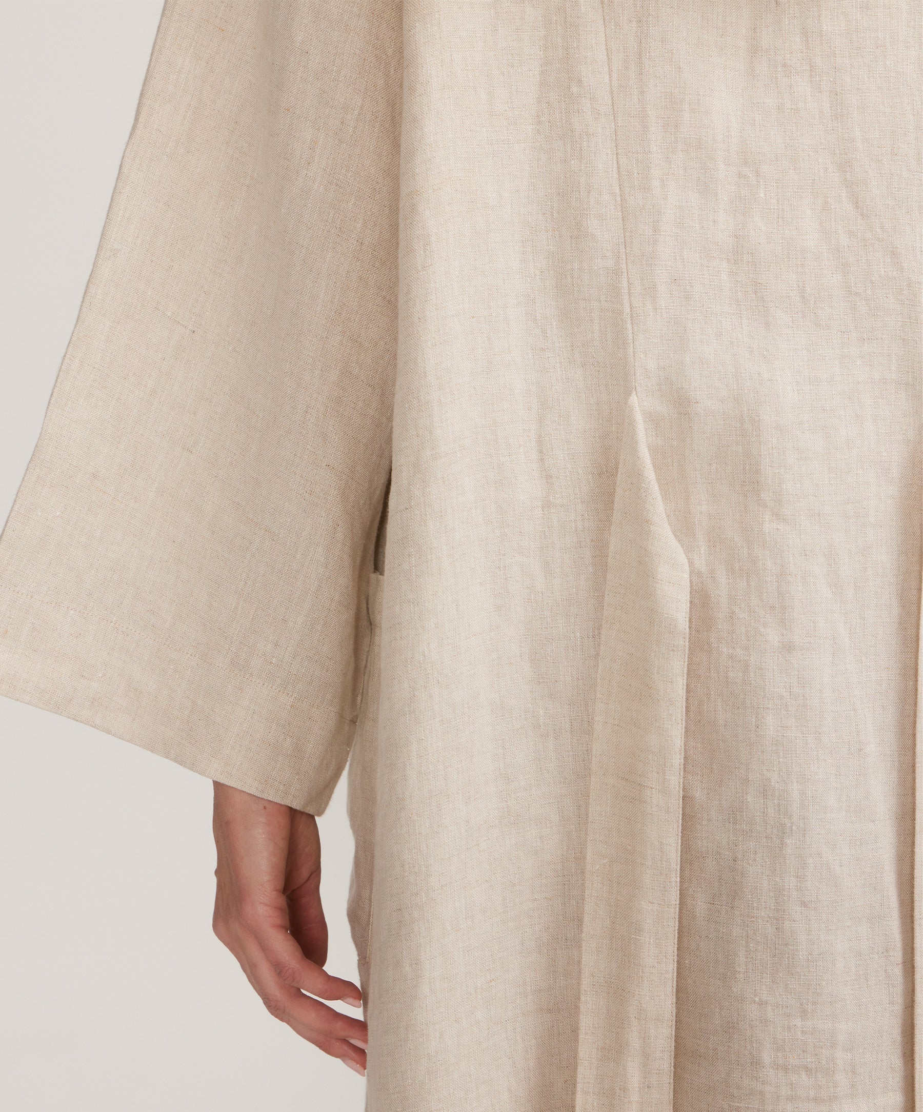 Cultiver Linen Robe - Natural