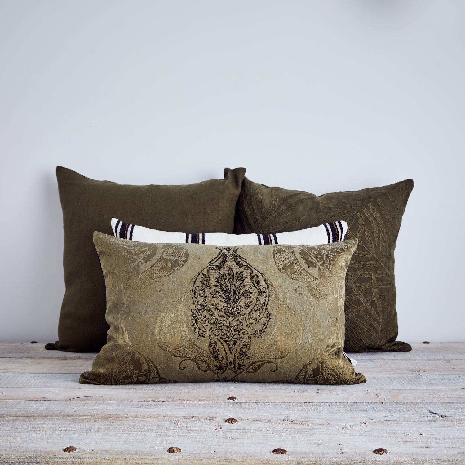 Chati damask embroidered cushion - OLIVE