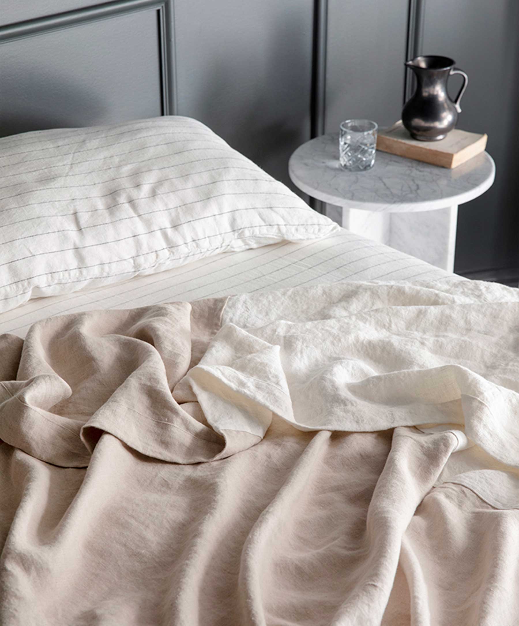 Cultiver - Set of 2 Linen Pillowcases - Pencil Stripe