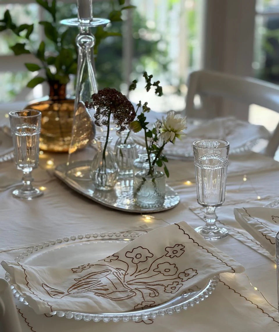 Little nordic sol -Bloom tan placemat