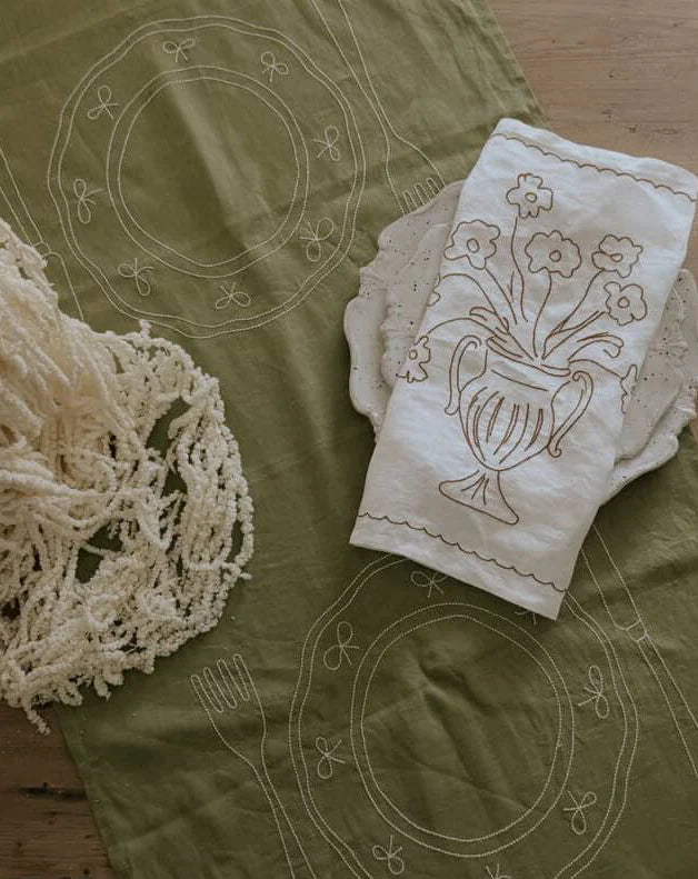 Little nordic sol -Bloom tan placemat