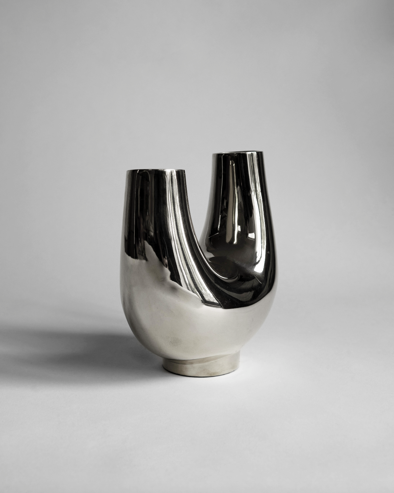 Hein Studio Kazumi Vase - Titanium