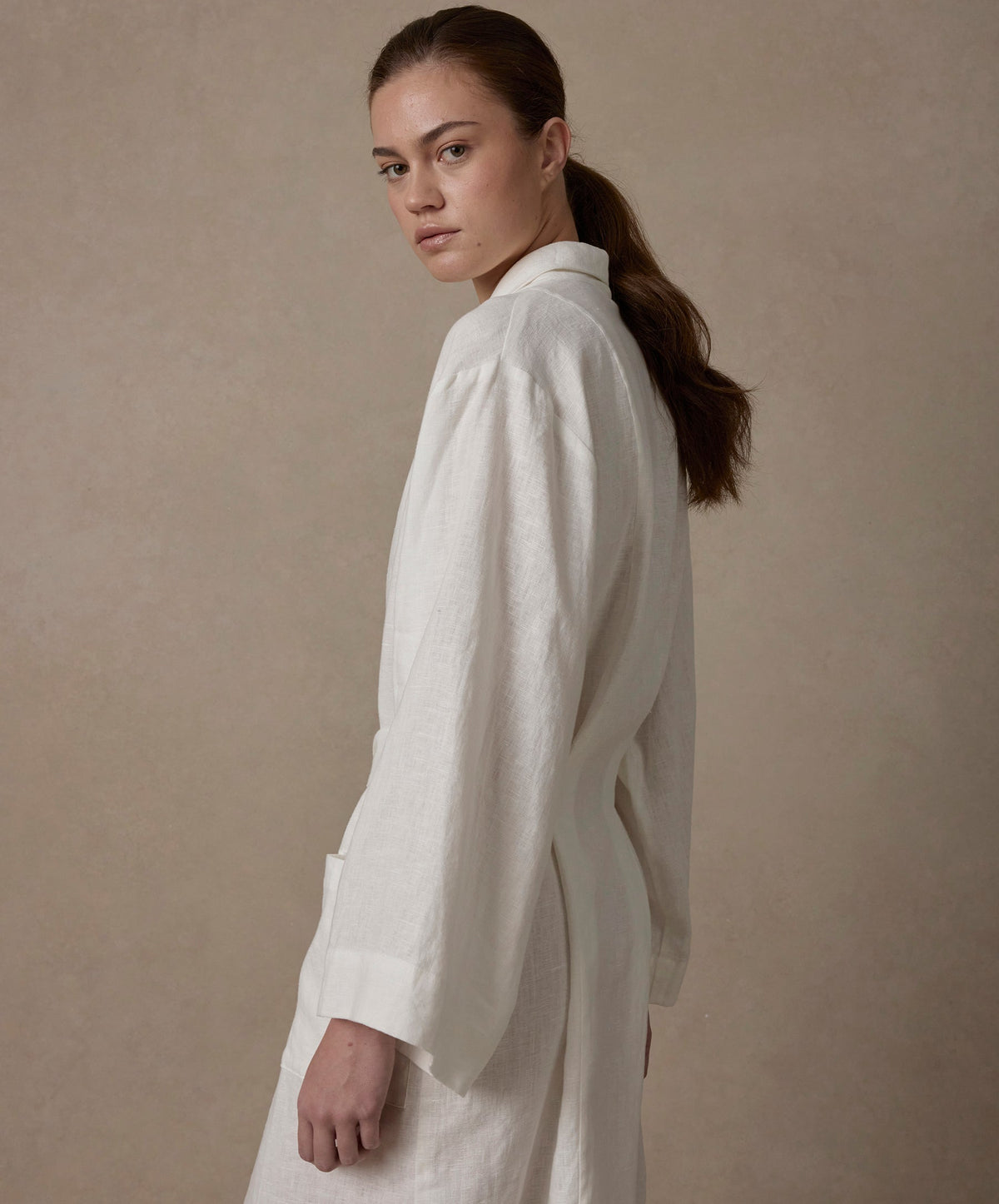 Cultiver - Linen Robe Edition II - Ivory M-L / Full