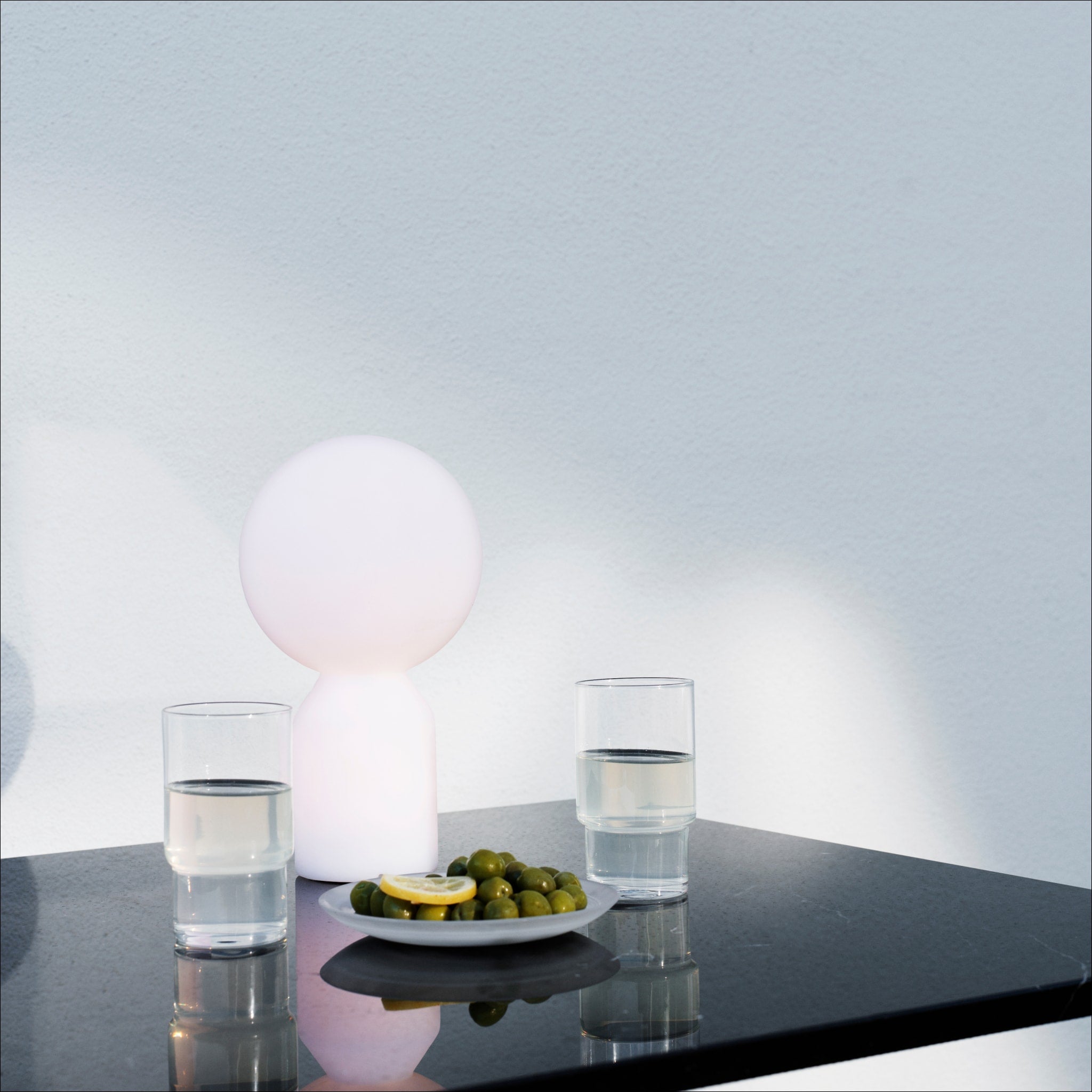 NORMANN COPENHAGEN Yo Portable Lamp Small - White