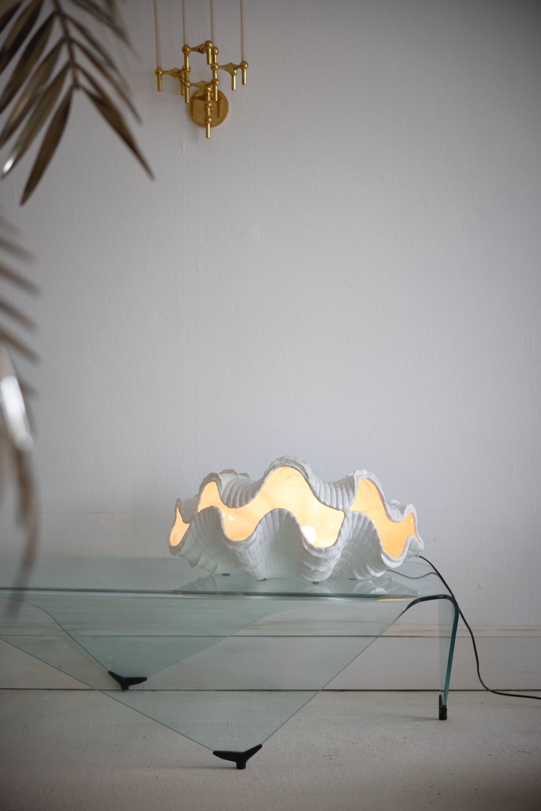 Glass Coffee Table - Elegant Mid-Century Design