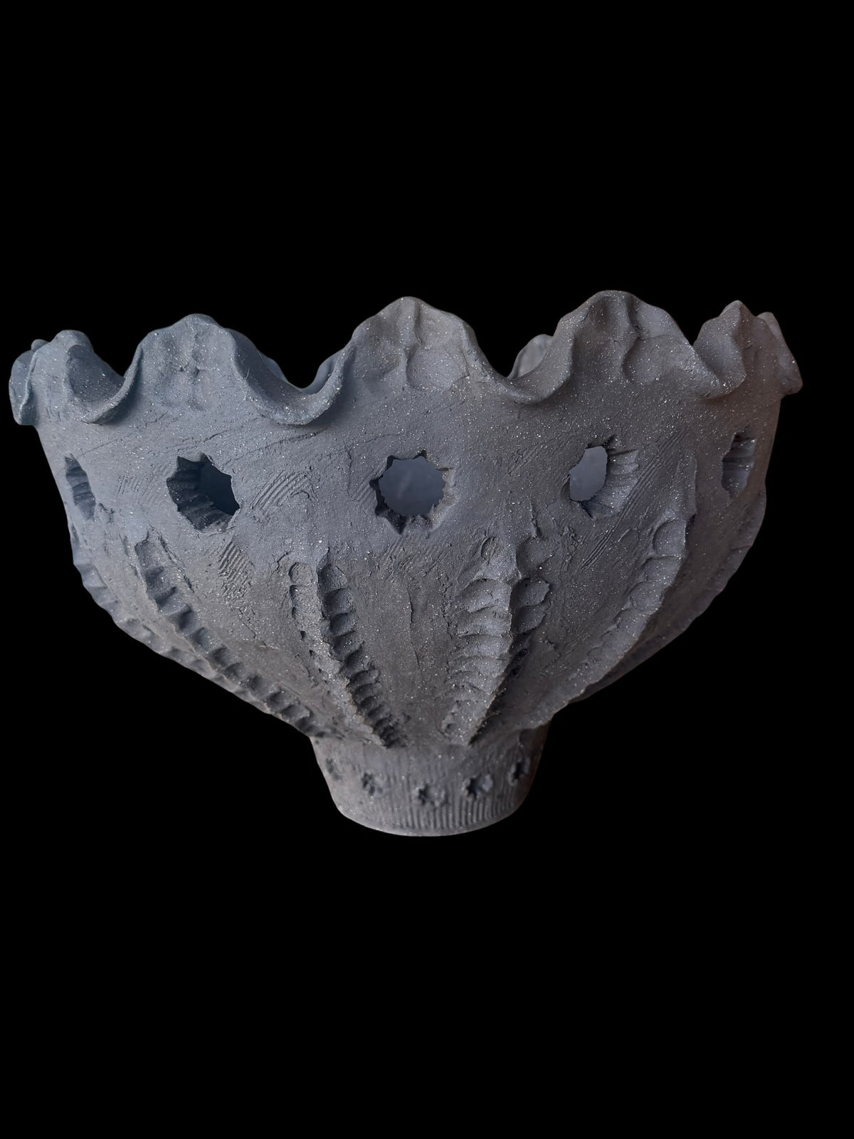 David Suckling Pots - Vessel 6 (charcoal)