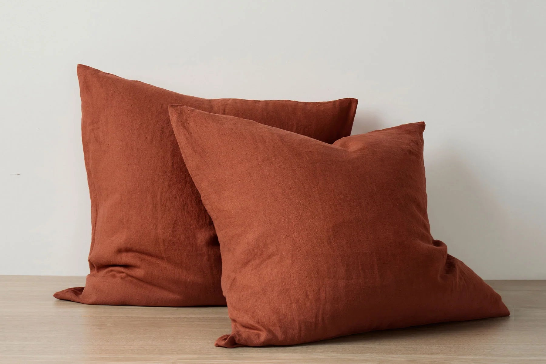 Cultiver - Set of 2 Linen Euro Pillowcases - Sienna