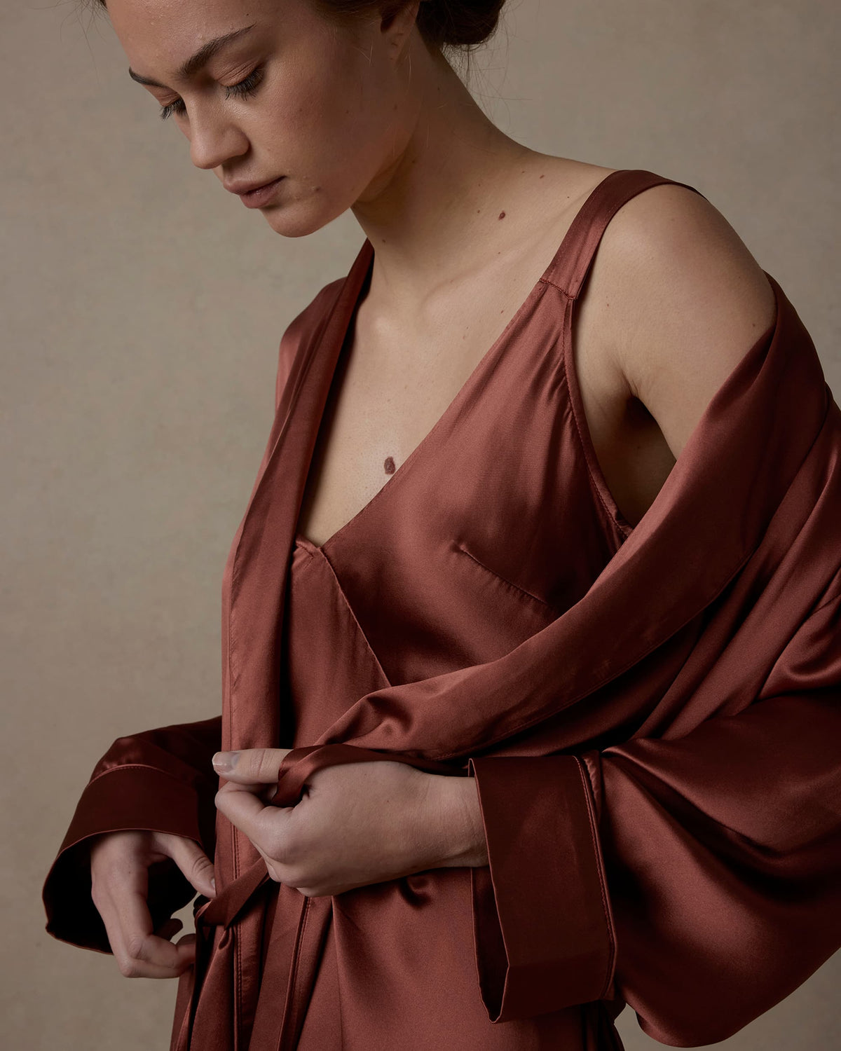 Cultiver - Silk Robe - Cinnabar M/L
