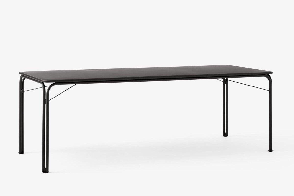 &Tradition - Thorvald SC99 Space Copenhagen 2025 - Warm Black