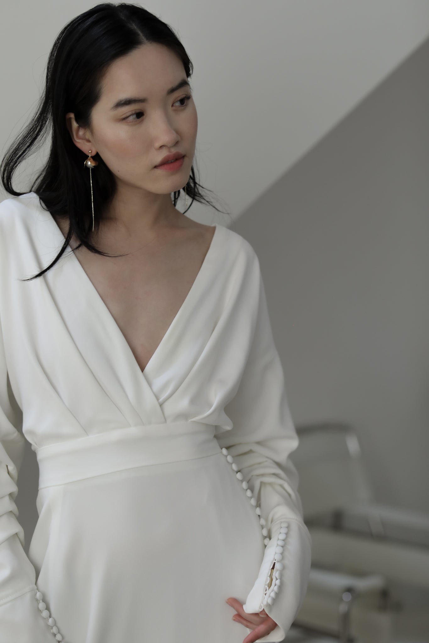 A.B Ellie Bardot Pearl Strand Earrings - Post