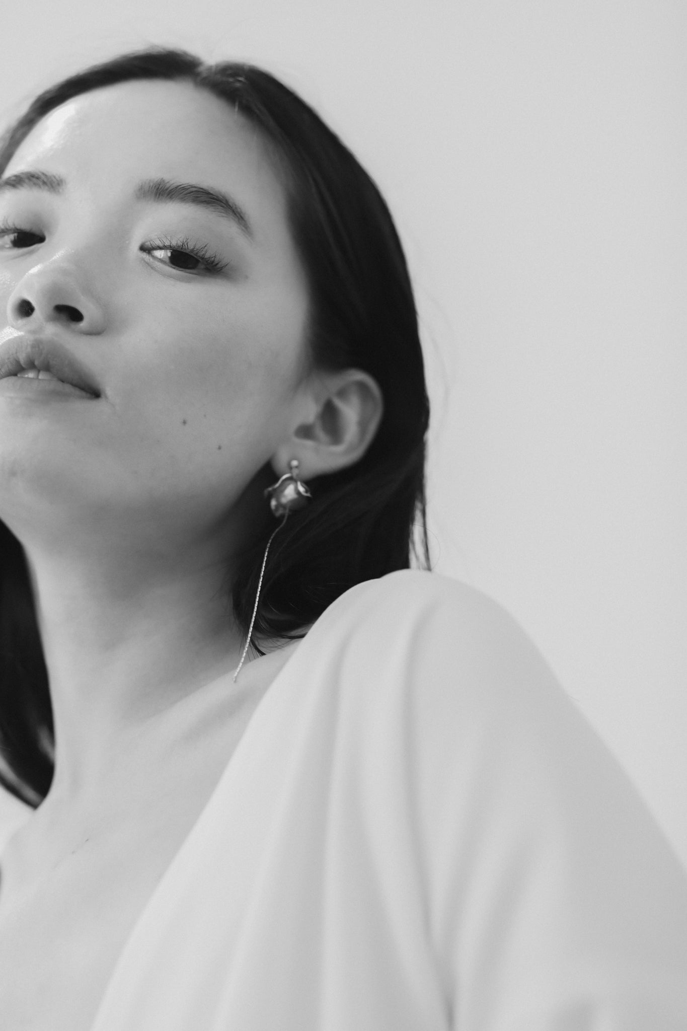 A.B Ellie Bardot Pearl Strand Earrings - Post