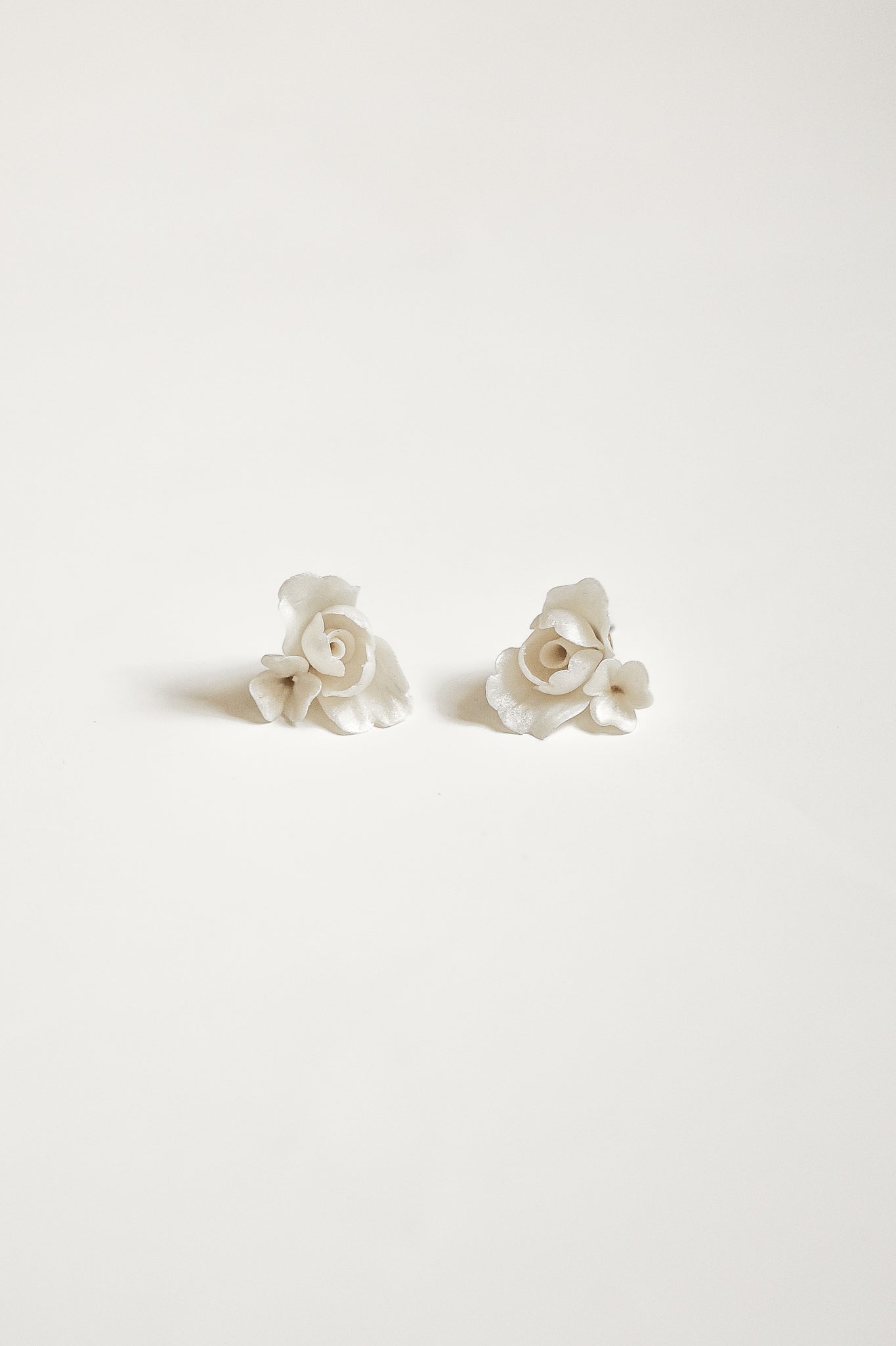 A.B Ellie Blossom Floral Stud Earrings - Ivory