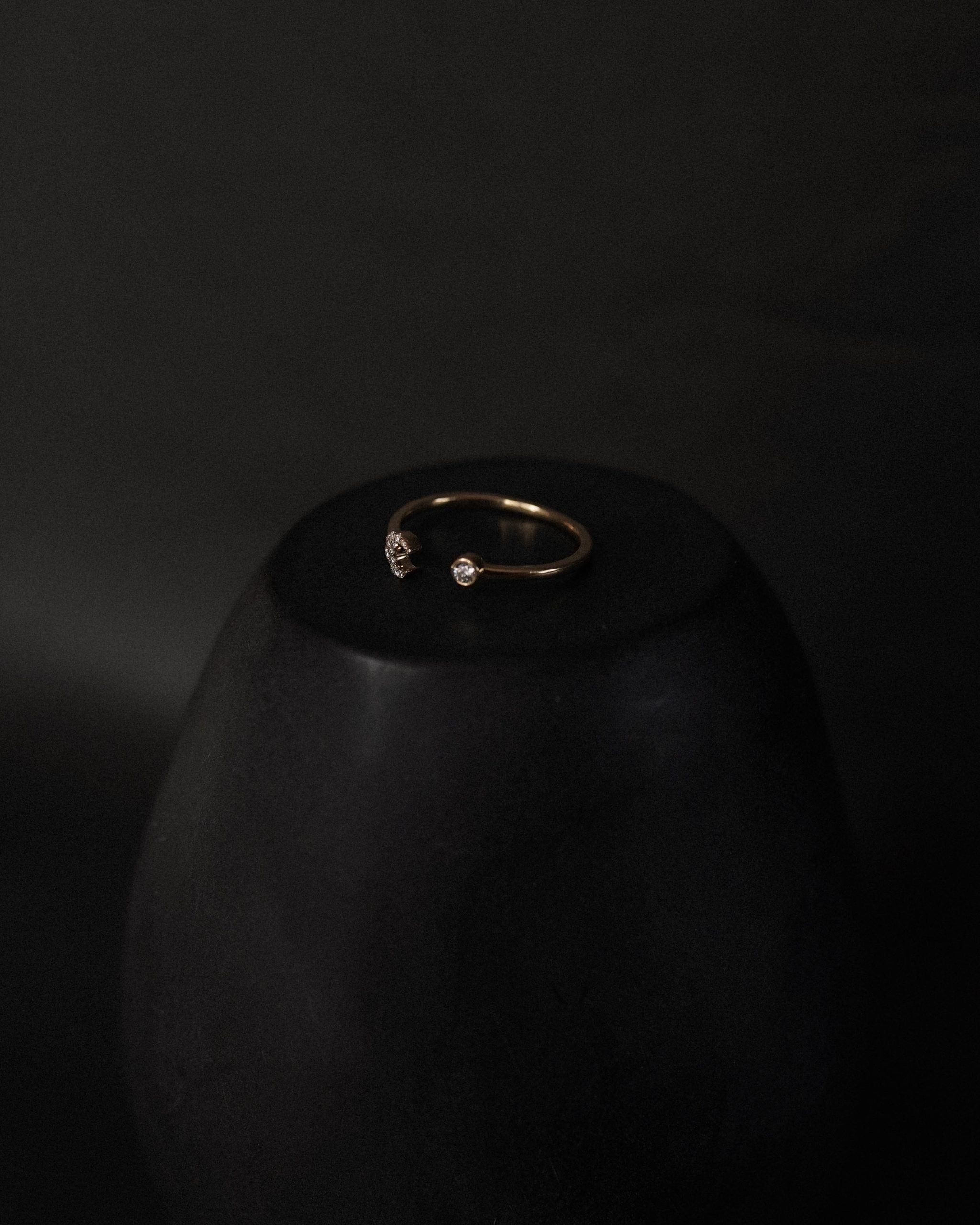 Constellate - Luna Band Ring -  18ct Gold Diamond