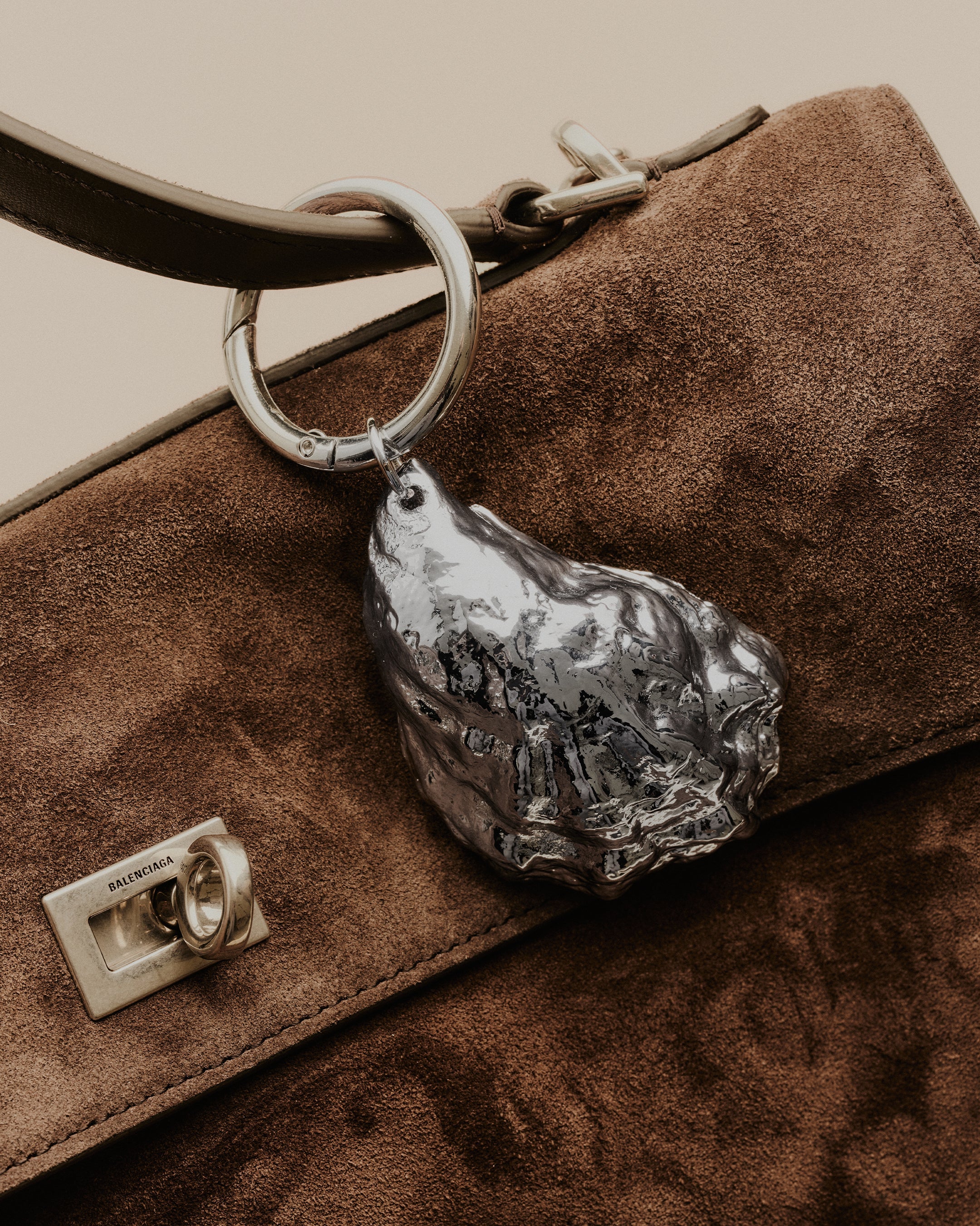 Corey Ashford - Oyster Keyring - Silver